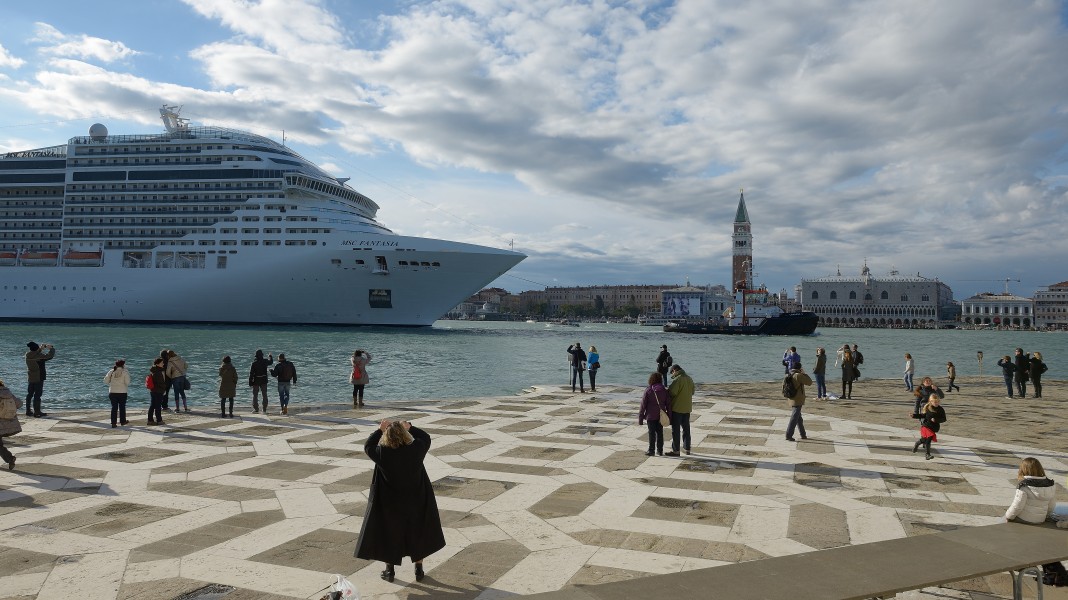 Cruiseship passing Venice