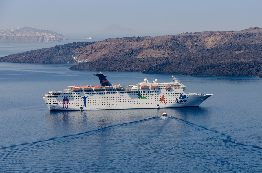 Grand Celebration cruise ship - Santorini - Greece - 01