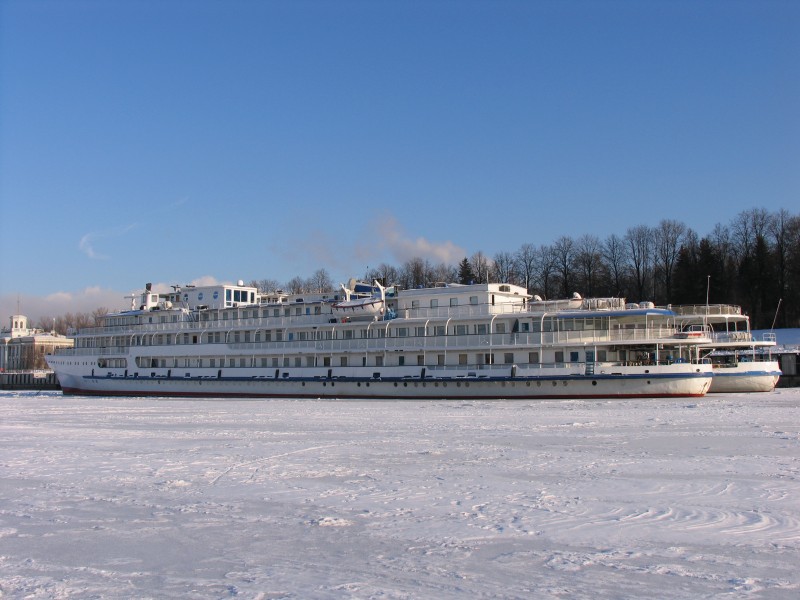 Ilya Muromets in North River Port 31-jan-2012 02