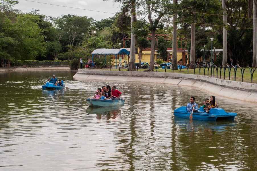 Laguna Artificial en Parque Zoologico Barquisimeto
