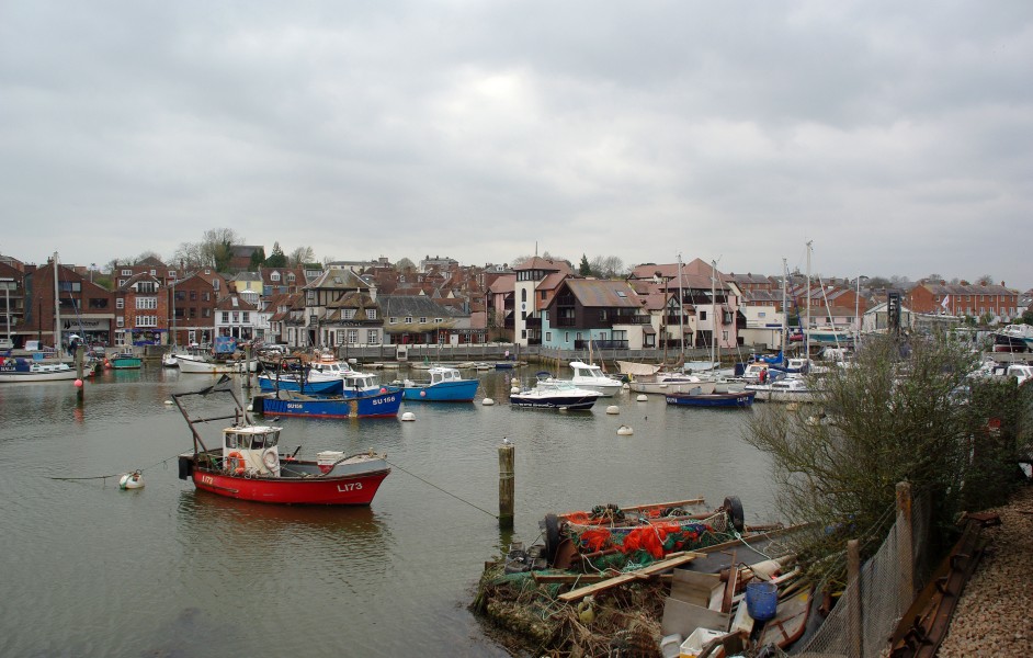 Lymington MMB 04 Harbour