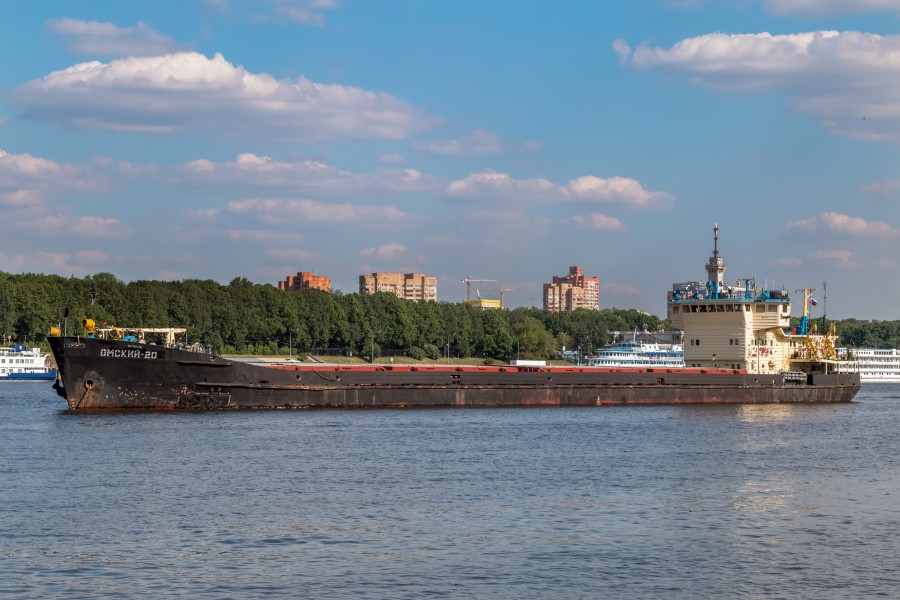 Omskiy-20 in Moscow North River Port 23-may-2014 02