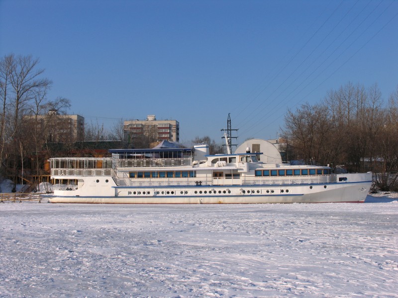 Polkovnik Aksenov in North River Port 31-jan-2012 02