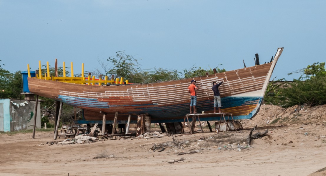 Repair boat in Chacachacare