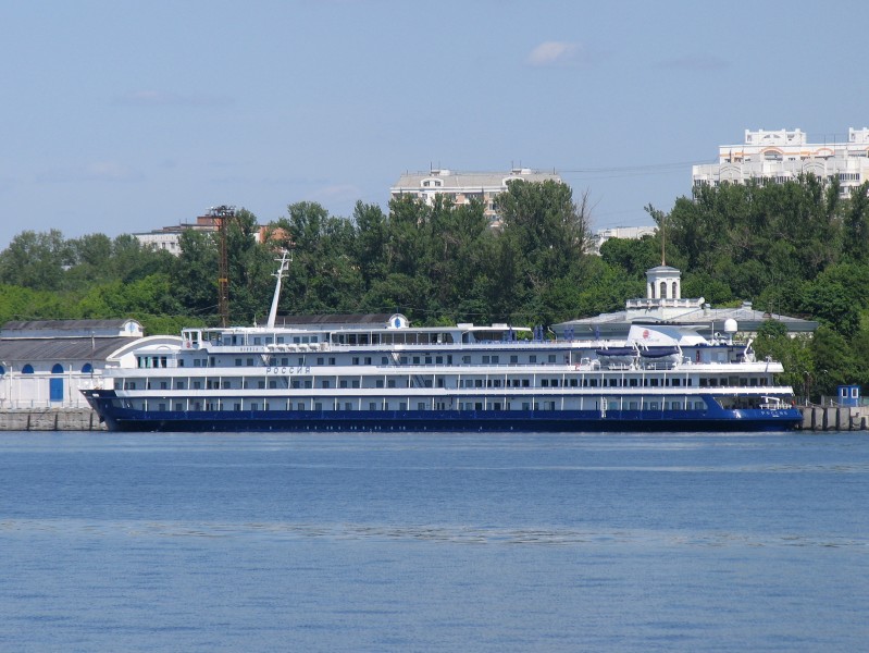 Rossia in North River Port 5-jun-2012 3