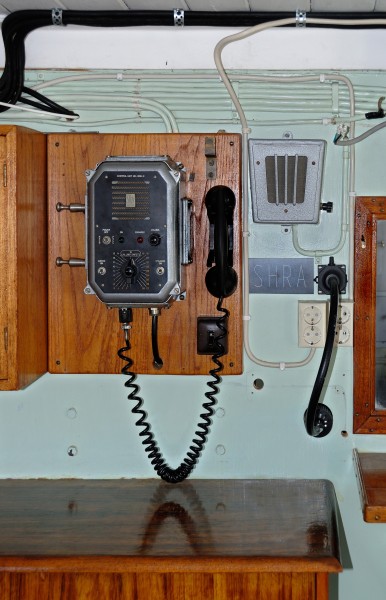 Sankt Erik VHF marine radio DSC 0188w