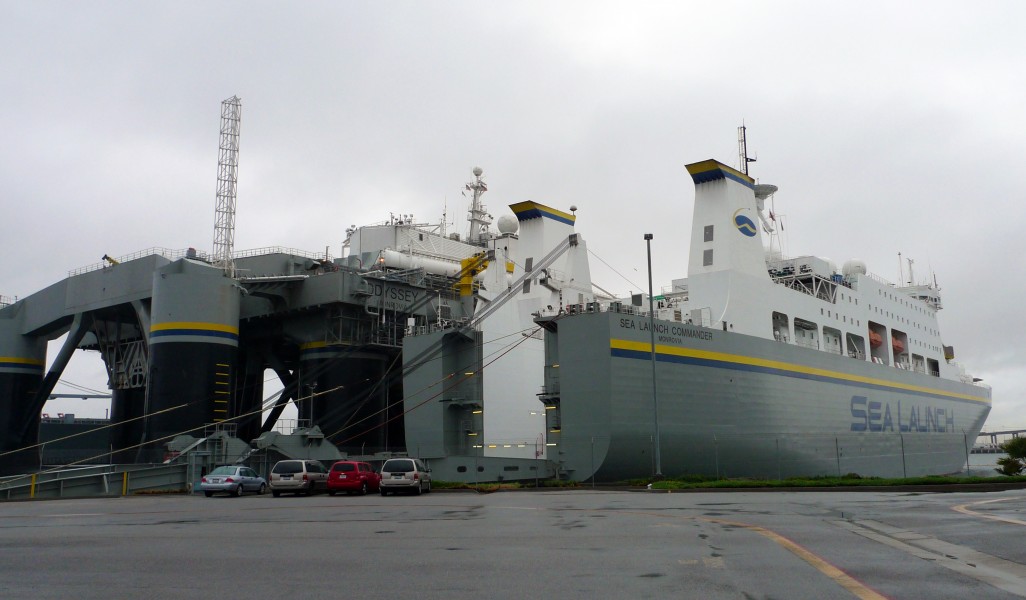 Sea Launch Commander and Odyssey at Long Beach port