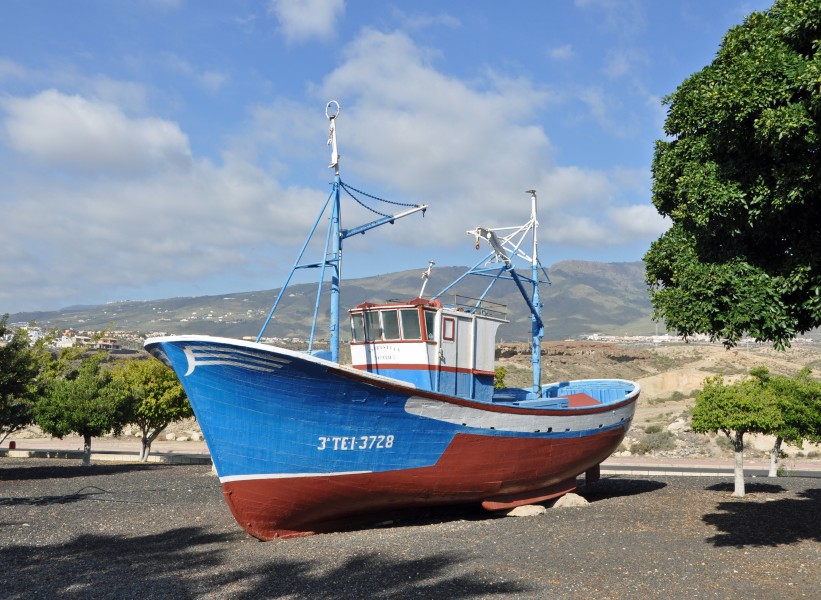 Tenerife Fishing Boat R01