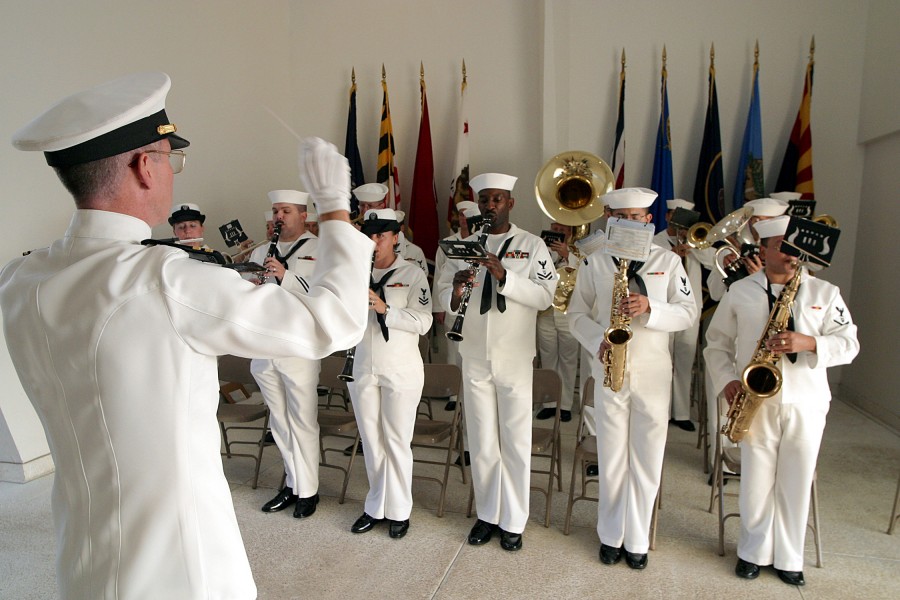 US Navy 021207-N-3228G-005 The Pacific Fleet Band, led by Lt. Dale E. Yager, performs at the USS Arizona Memorial during the Dec. 7th commemoration ceremony
