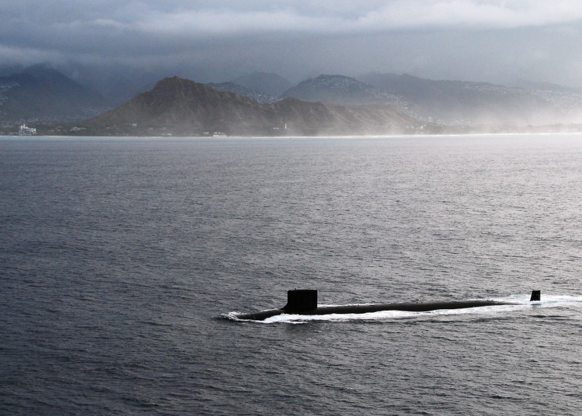 US Navy 090723-N-6855K-096 The Virginia-class attack submarine USS Hawaii (SSN 776) passes by Diamond Head crater while transiting to Pearl Harbor, the submarine's new home port