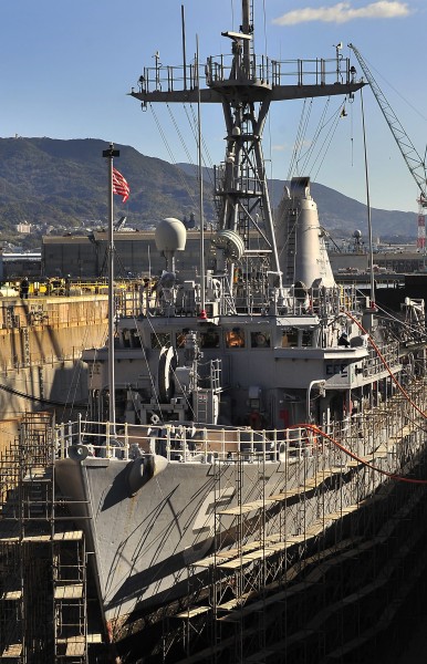 US Navy 100126-N-0807W-004 The mine countermeasures ship USS Guardian (MCM 5) moors in dry-dock at SSK Shipyard in Sasebo, Japan
