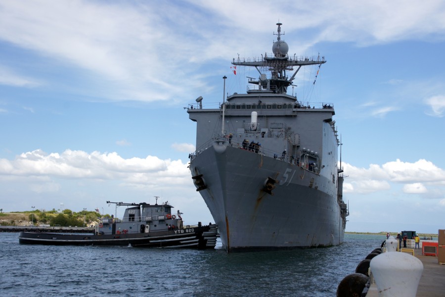 US Navy 111213-N-IQ128-009 USS Oak Hill arrives at Naval Station Guantanamo Bay, Cuba