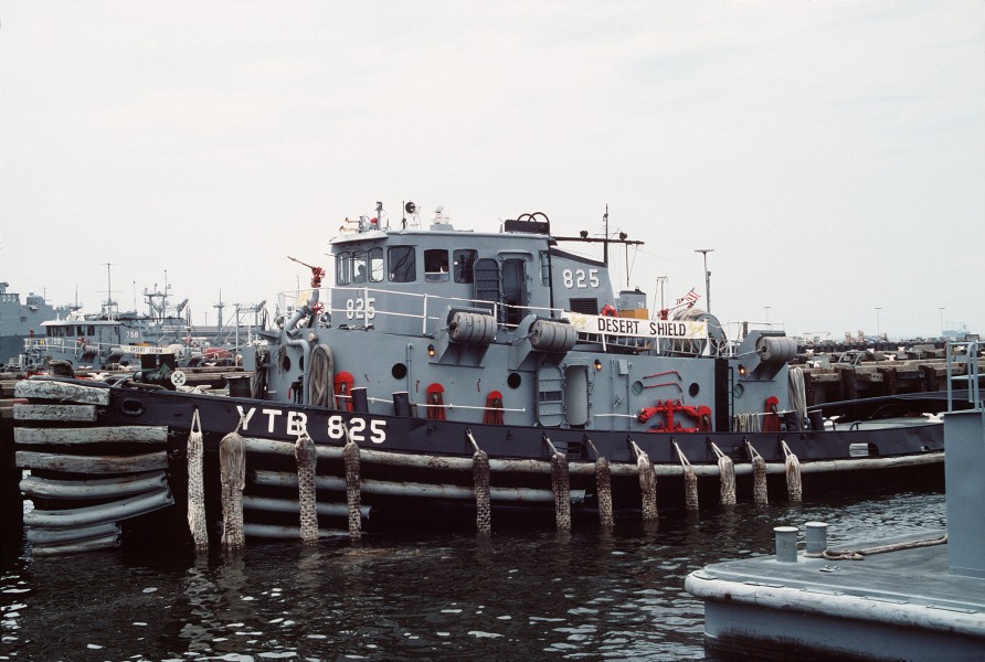 USS Wathena (YTB-825)