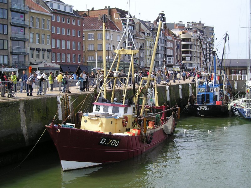 Vissersschip in Oostende