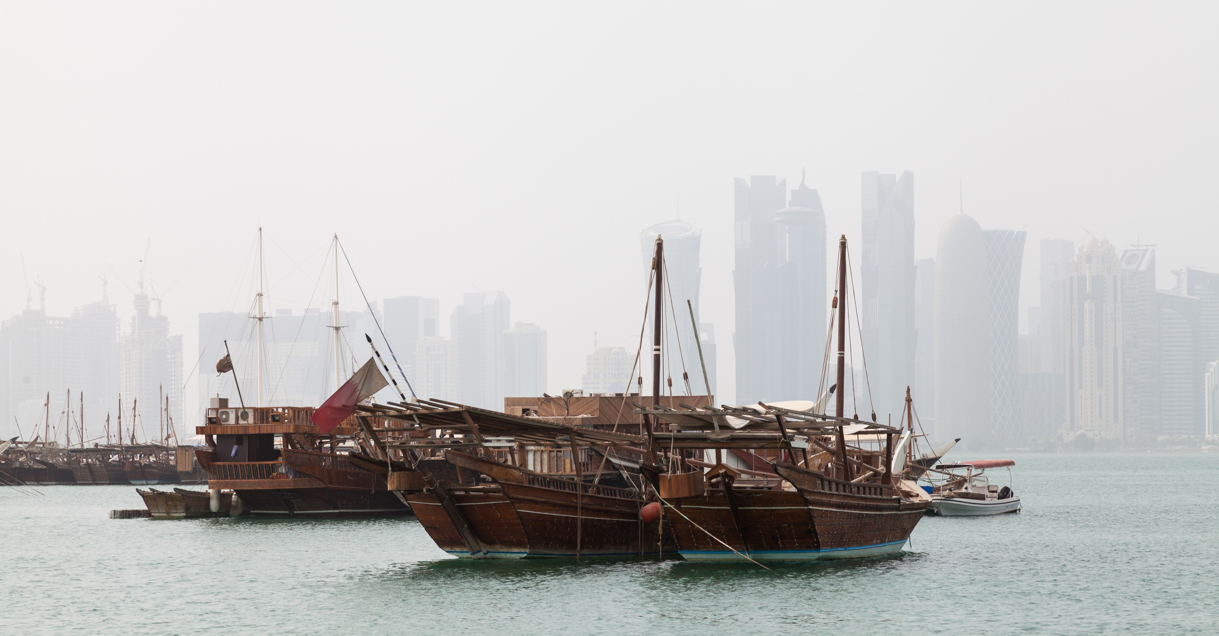 Bahía de Doha, Catar, 2013-08-04, DD 06