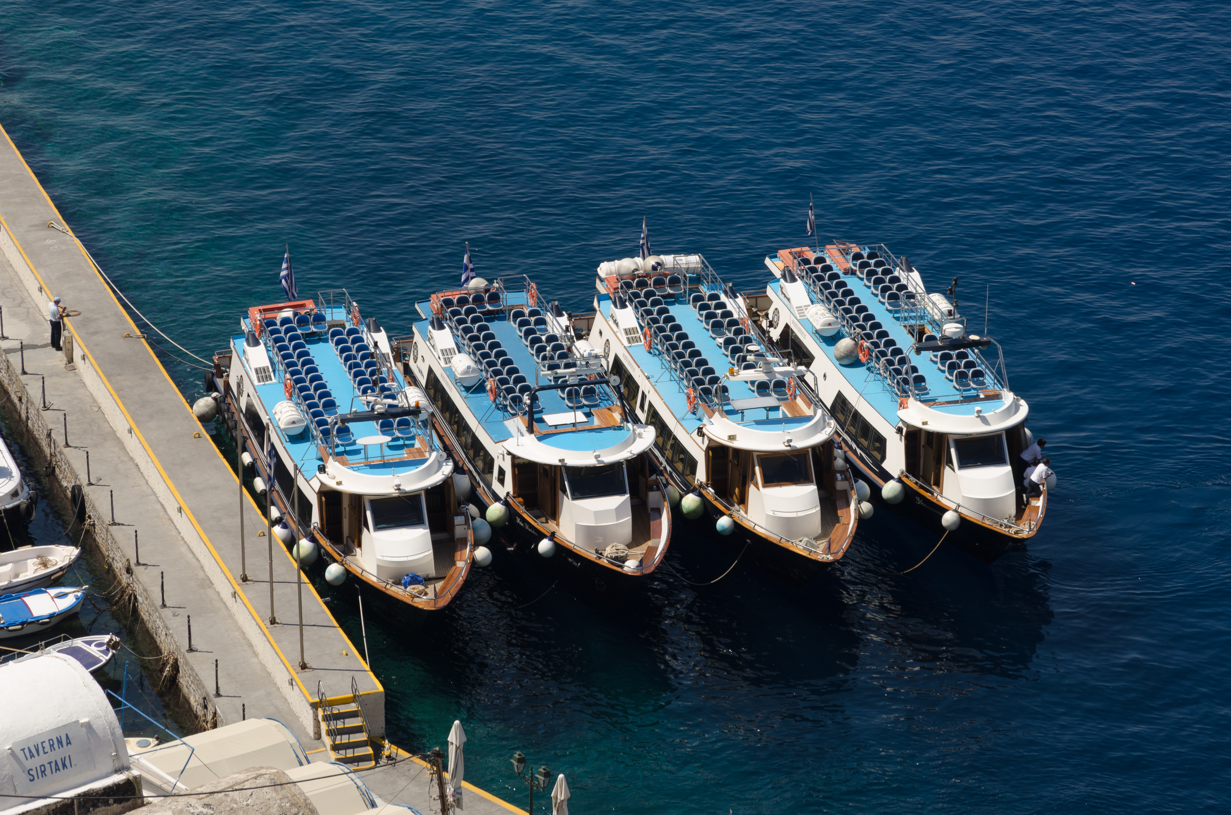Tour boats in Mesa Gialos harbour - Fira - Santorini - Greece - 03