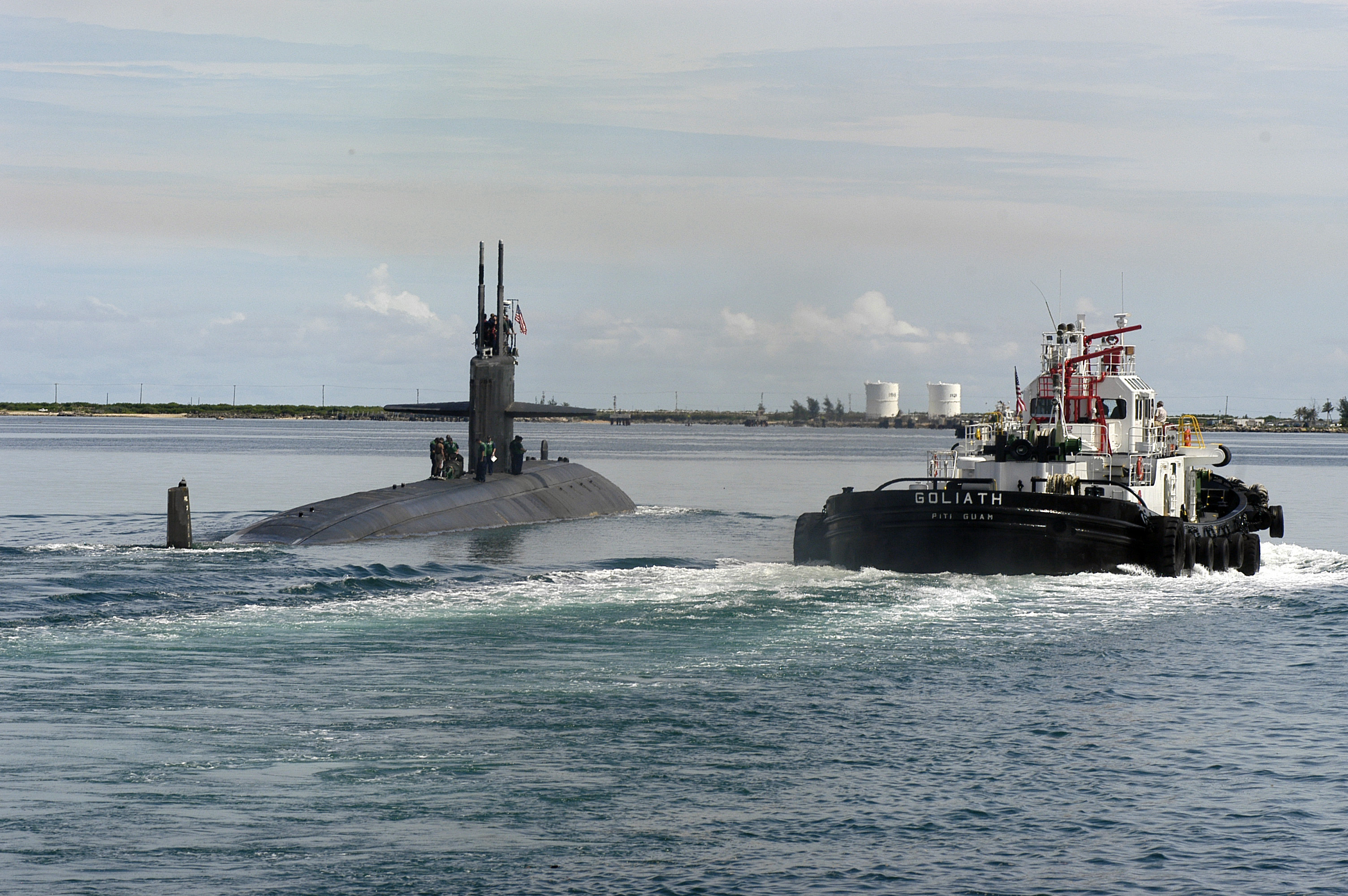 US Navy 050817-N-7293M-111 The Los Angeles-class attack submarine USS San Francisco (SSN 711) departs its former homeport of Apra Harbor, Guam
