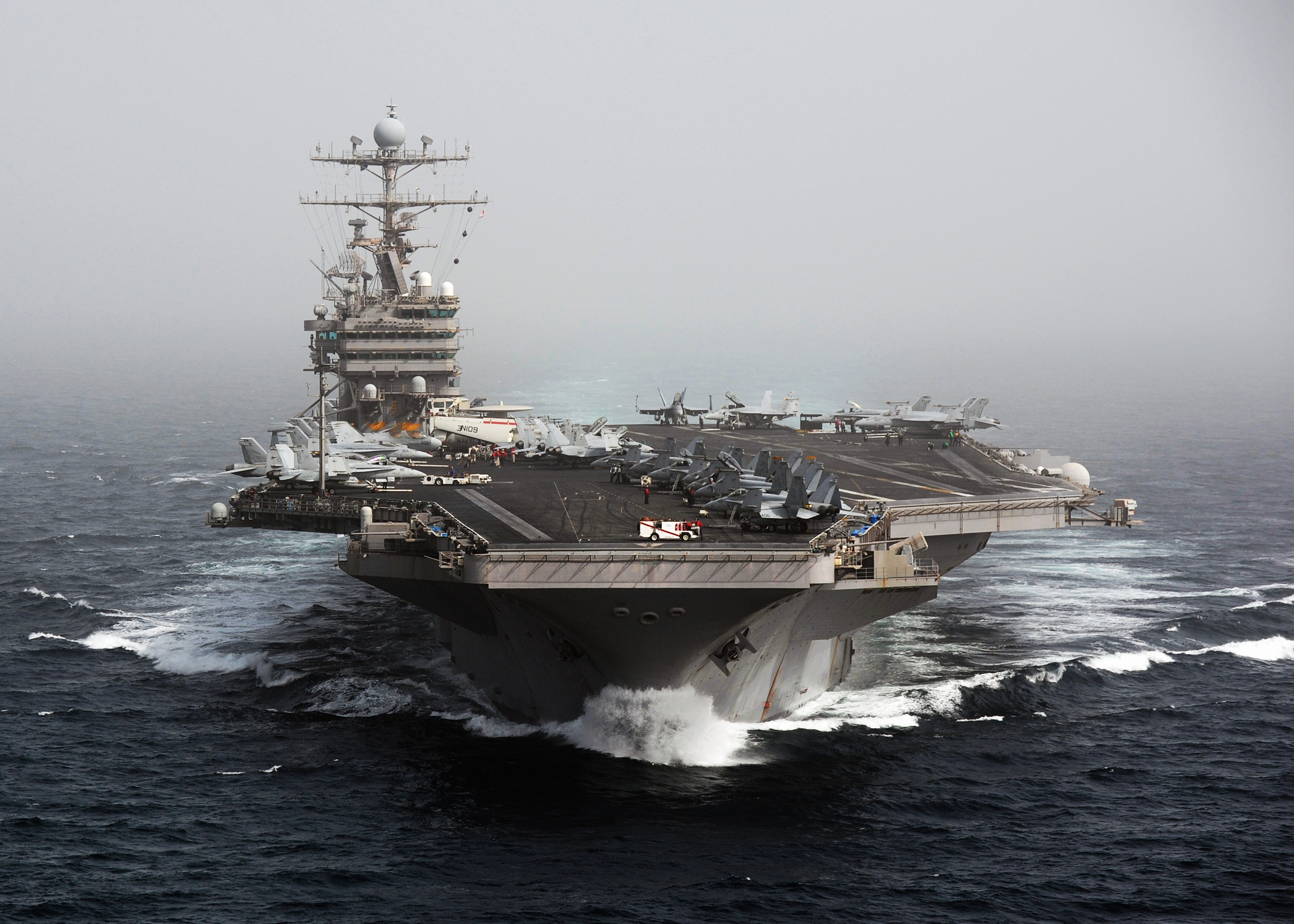 US Navy 101205-N-4856N-174 The aircraft carrier USS Abraham Lincoln (CVN 72) transits the Arabian Sea