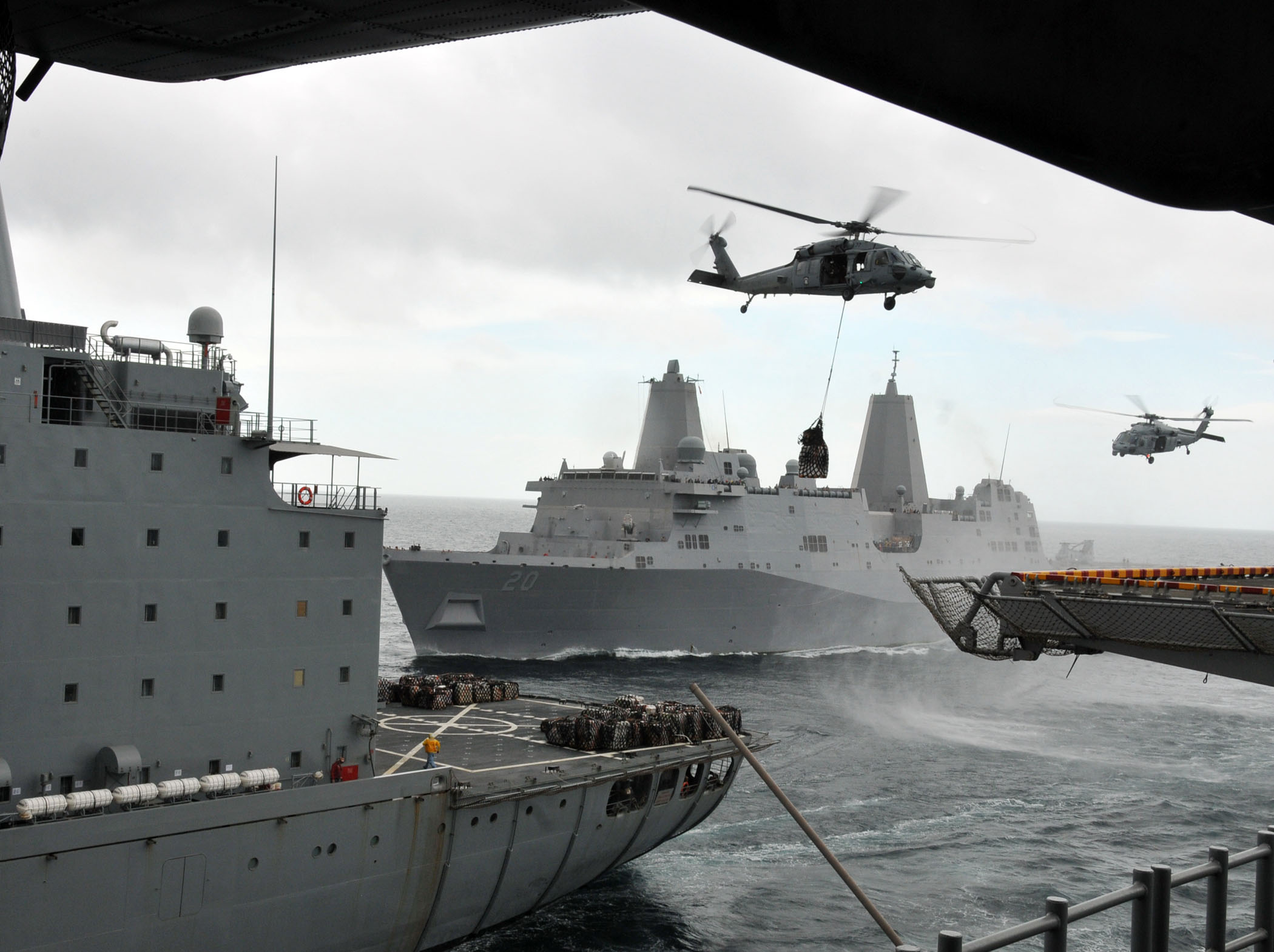 US Navy 110317-N-ZS026-049 Ships conduct a replenishment at sea