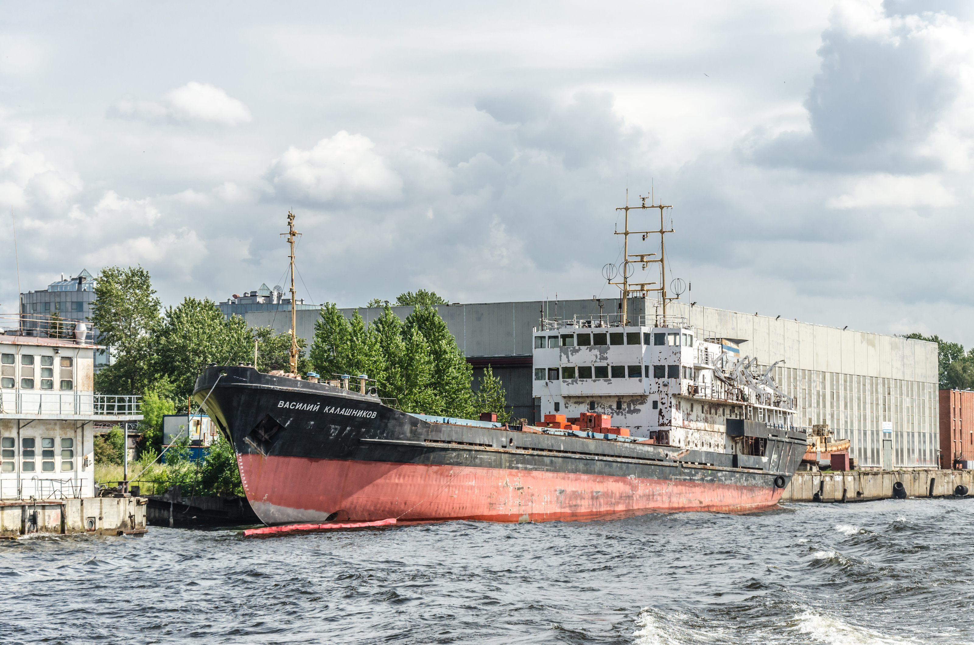 Vasiliy Kalashnikov boat on Neva river