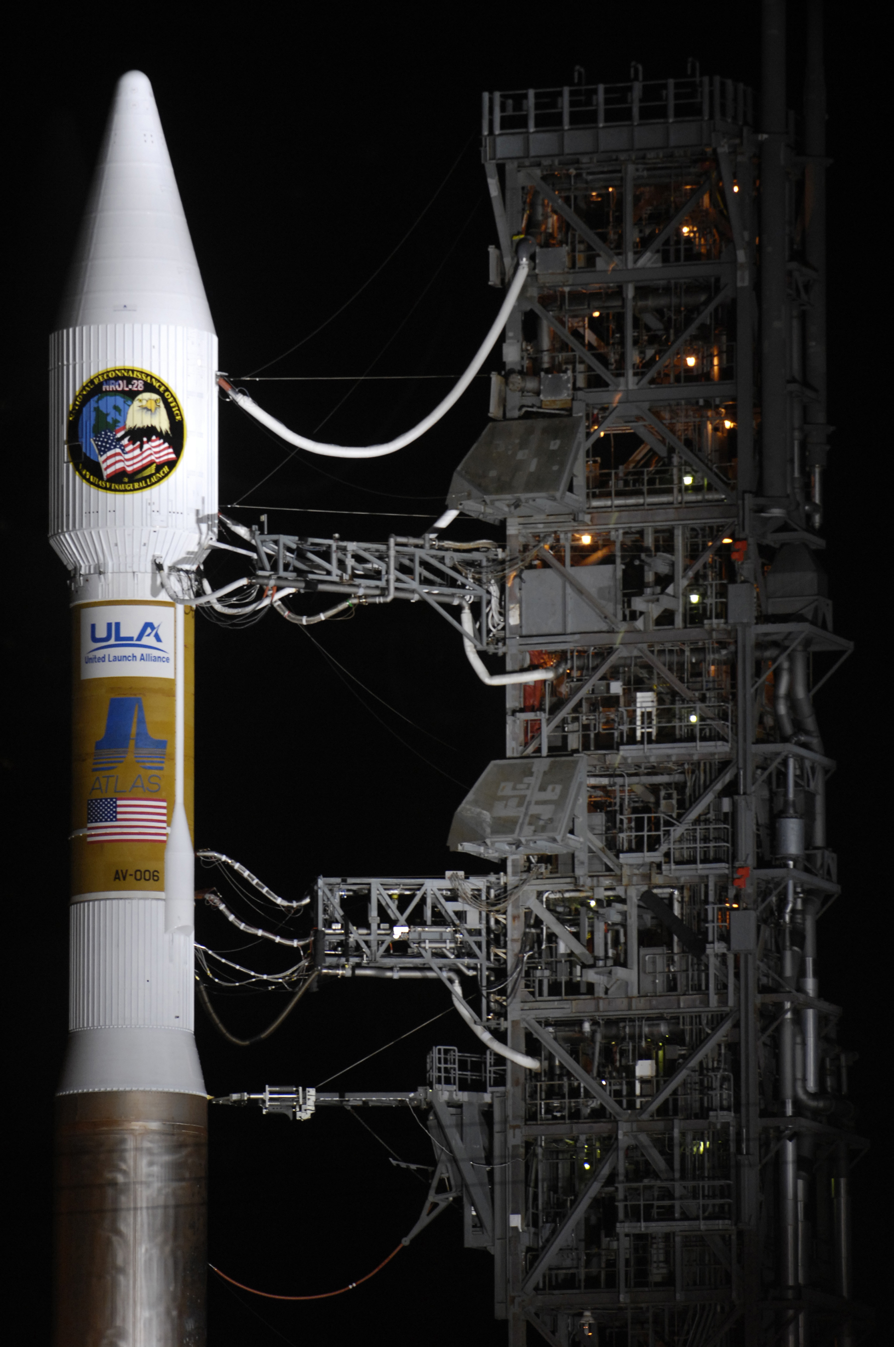 A Payload fairing and Centaur upper stage of an Atlas V 411