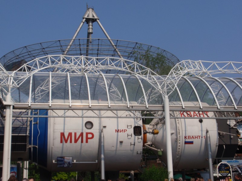 Europa-Park Rusio kosmostacio Mir 1
