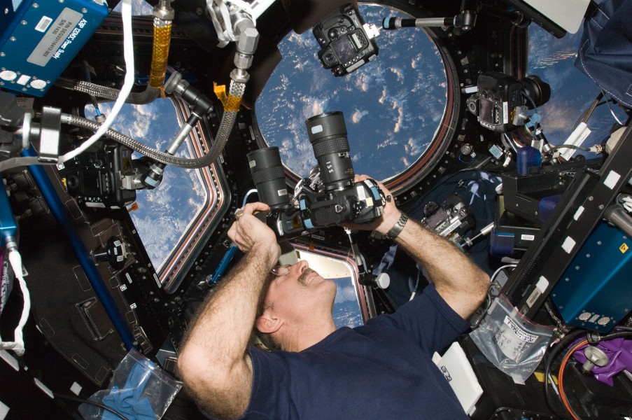 ISS-30 Dan Burbank photographs the Earth through the Cupola