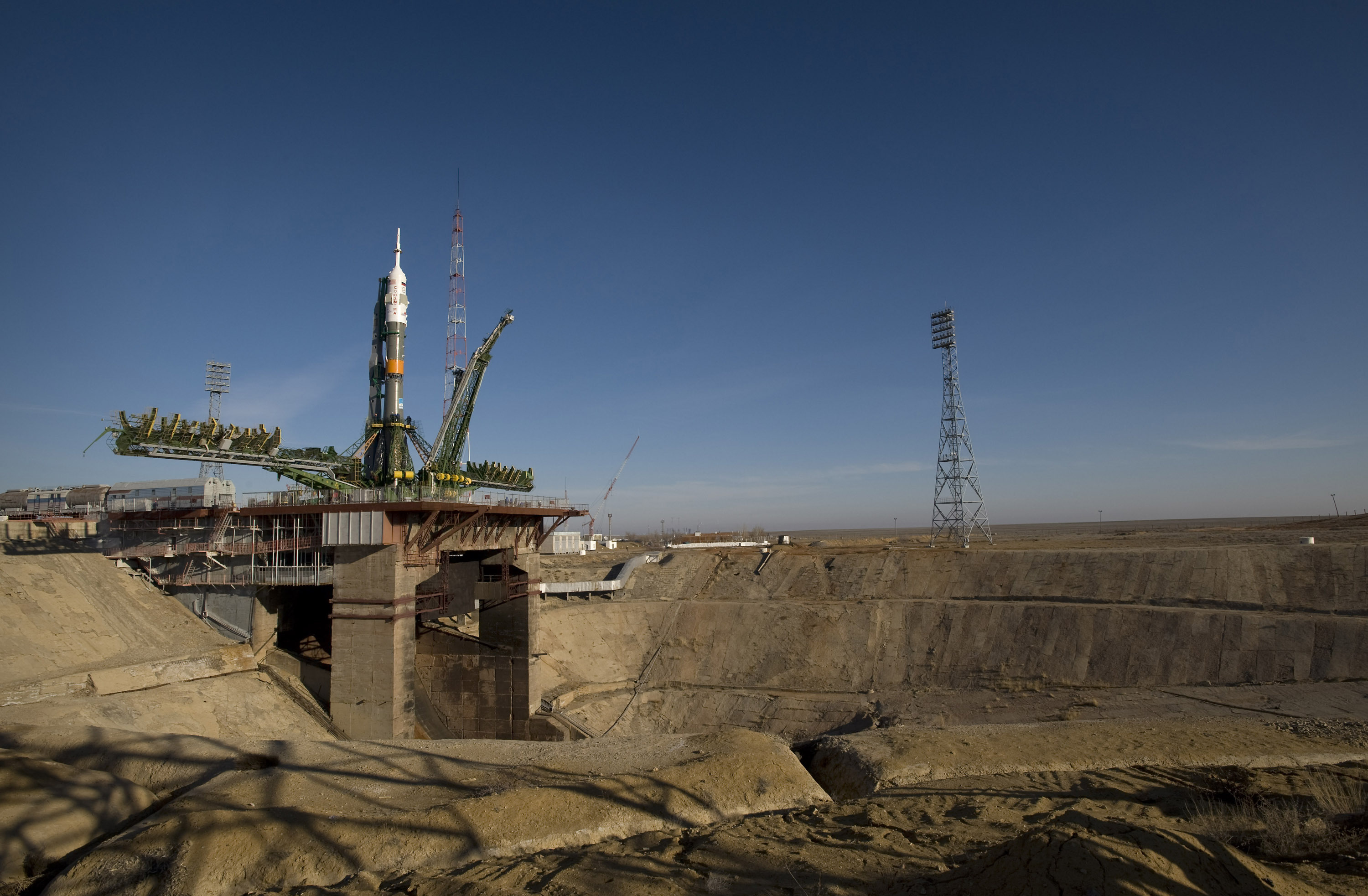 Soyuz expedition 19 launch pad