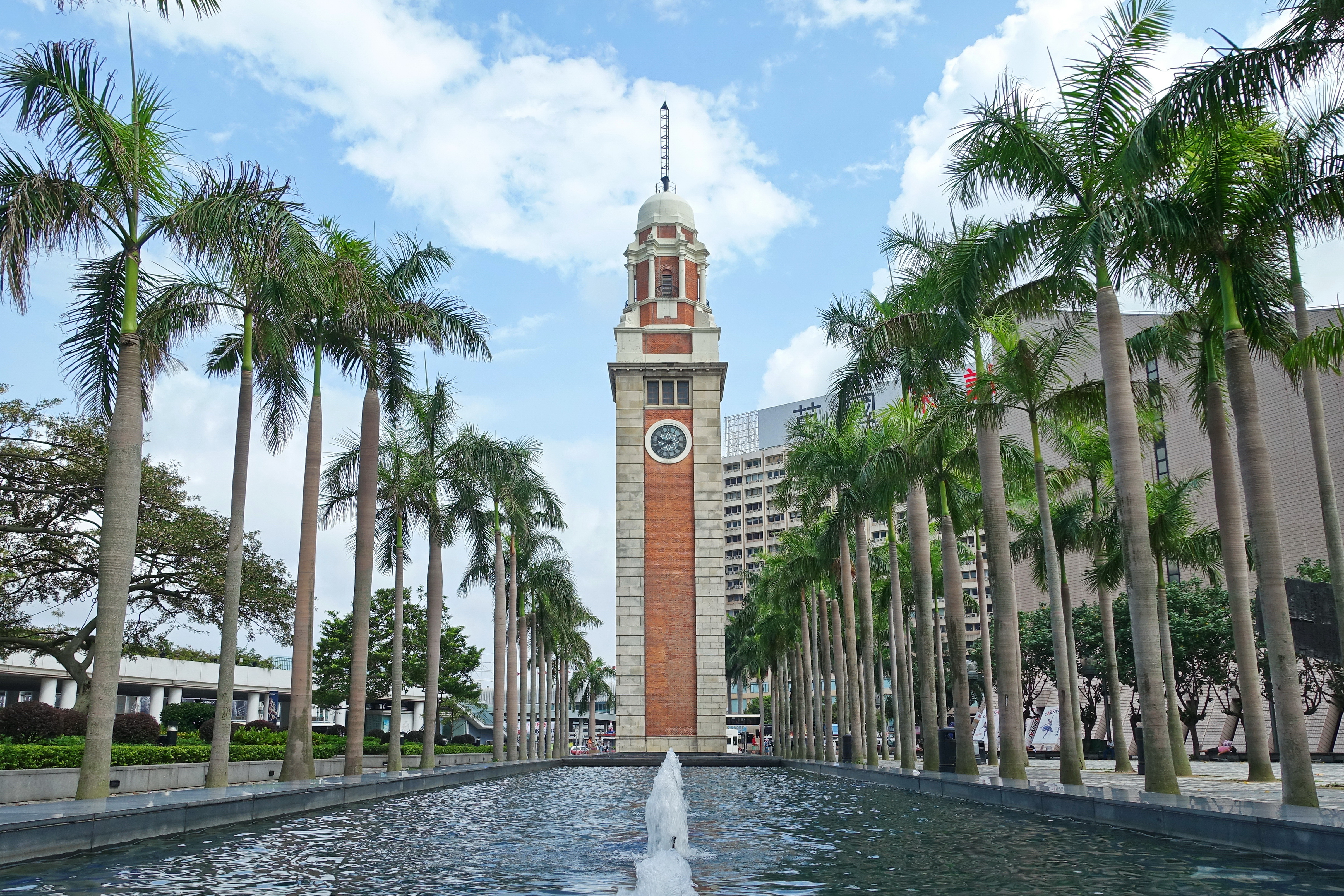 Former Kowloon-Canton Railway Clock Tower, Tsim Sha Tsui (Hong Kong)