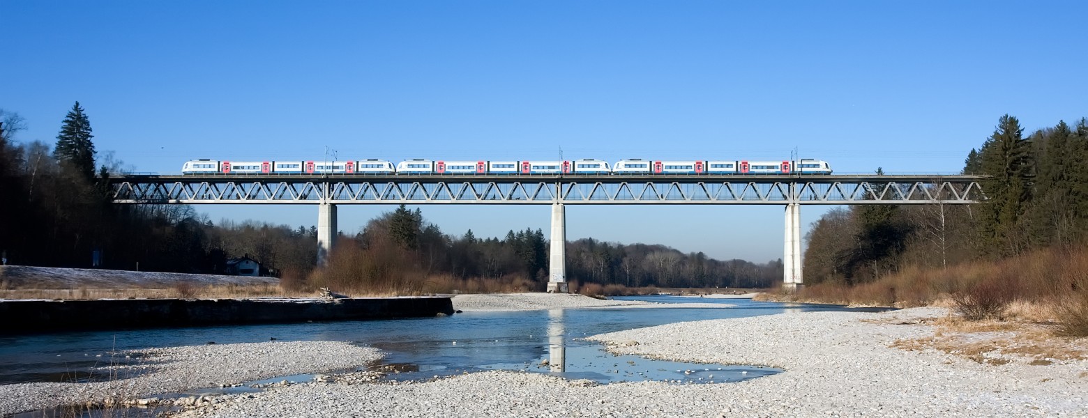 Grosshesseloher Brücke R B
