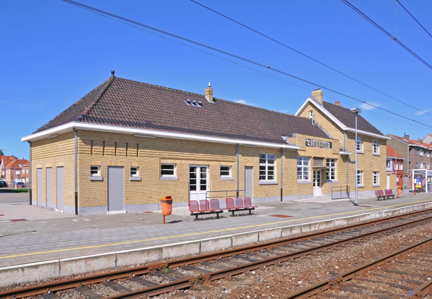 Station Zeebrugge Dorp R02