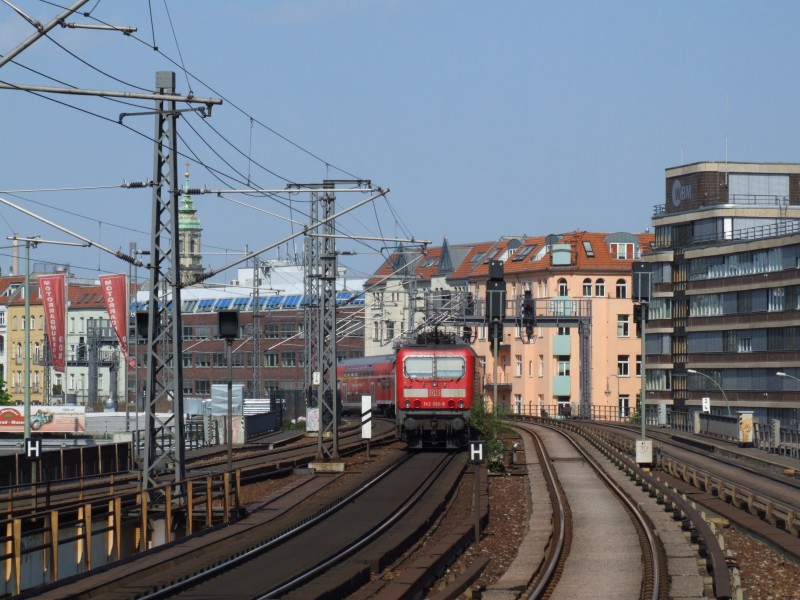 Tracks near Alexanderplatz (Baureihe 143)