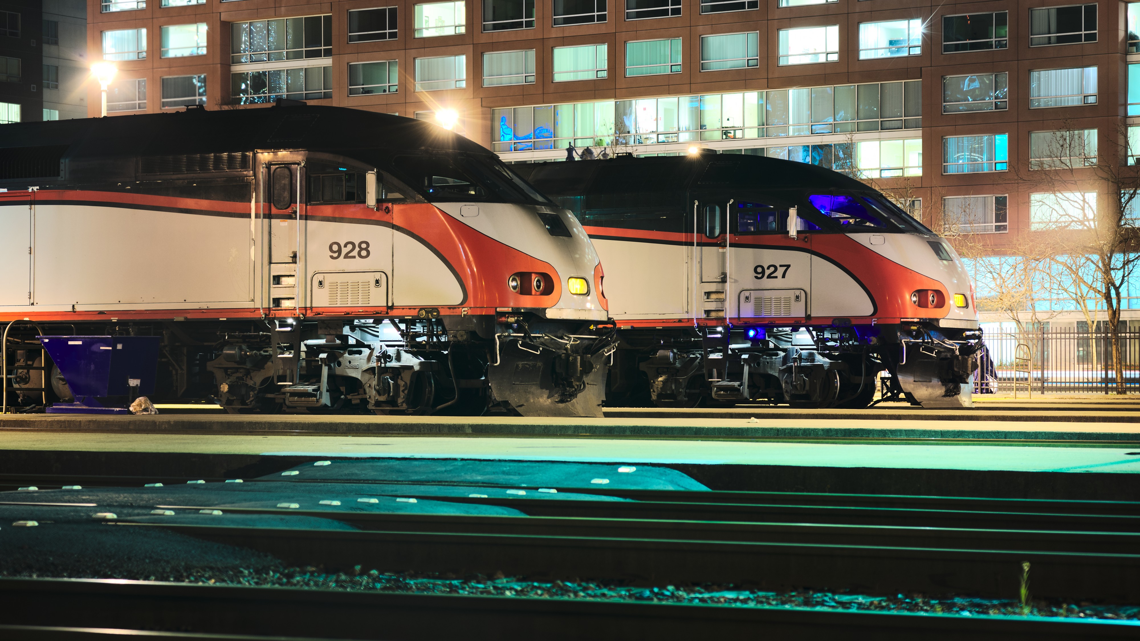 MPI MP36PH-3C locomotives of Caltrain at night