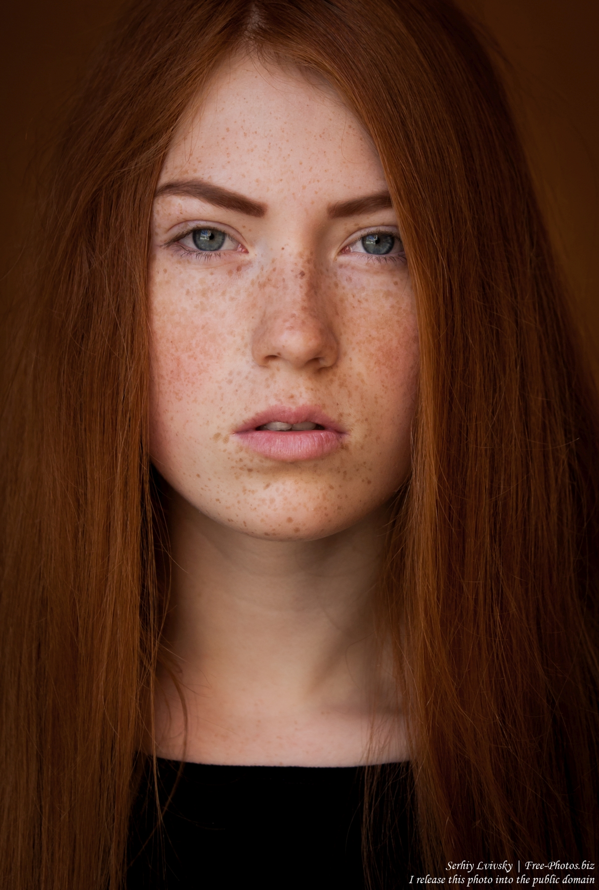 a_15-year-old_red-haired_catholic_girl_photographed_by_serhiy_lvivsky_in_august_2015_11