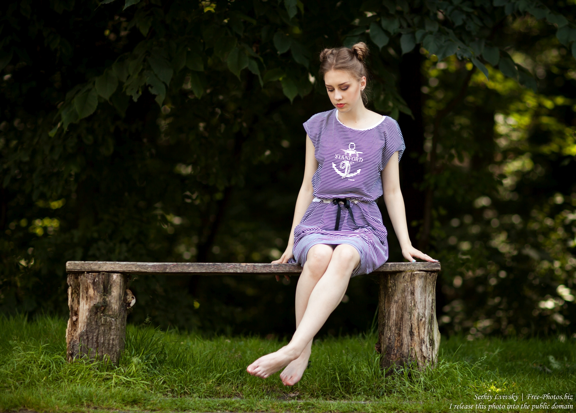 a_17-year-old_natural_fair-haired_girl_photographed_by_serhiy_lvivsky_in_july_2017_07