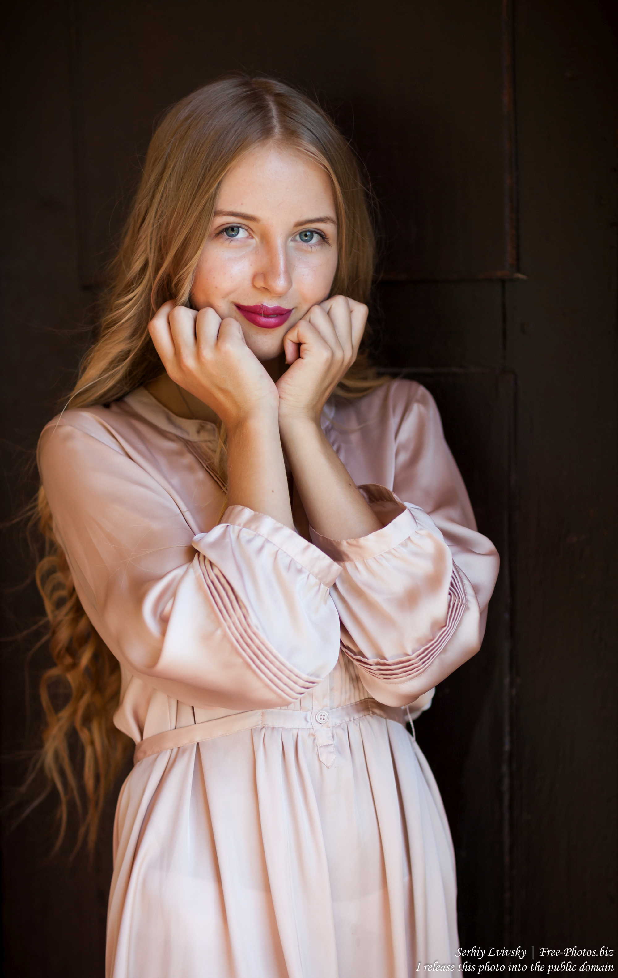 ania_a_14-year-old_natural_blonde_girl_photographed_by_serhiy_lvivsky_in_august_2017_17