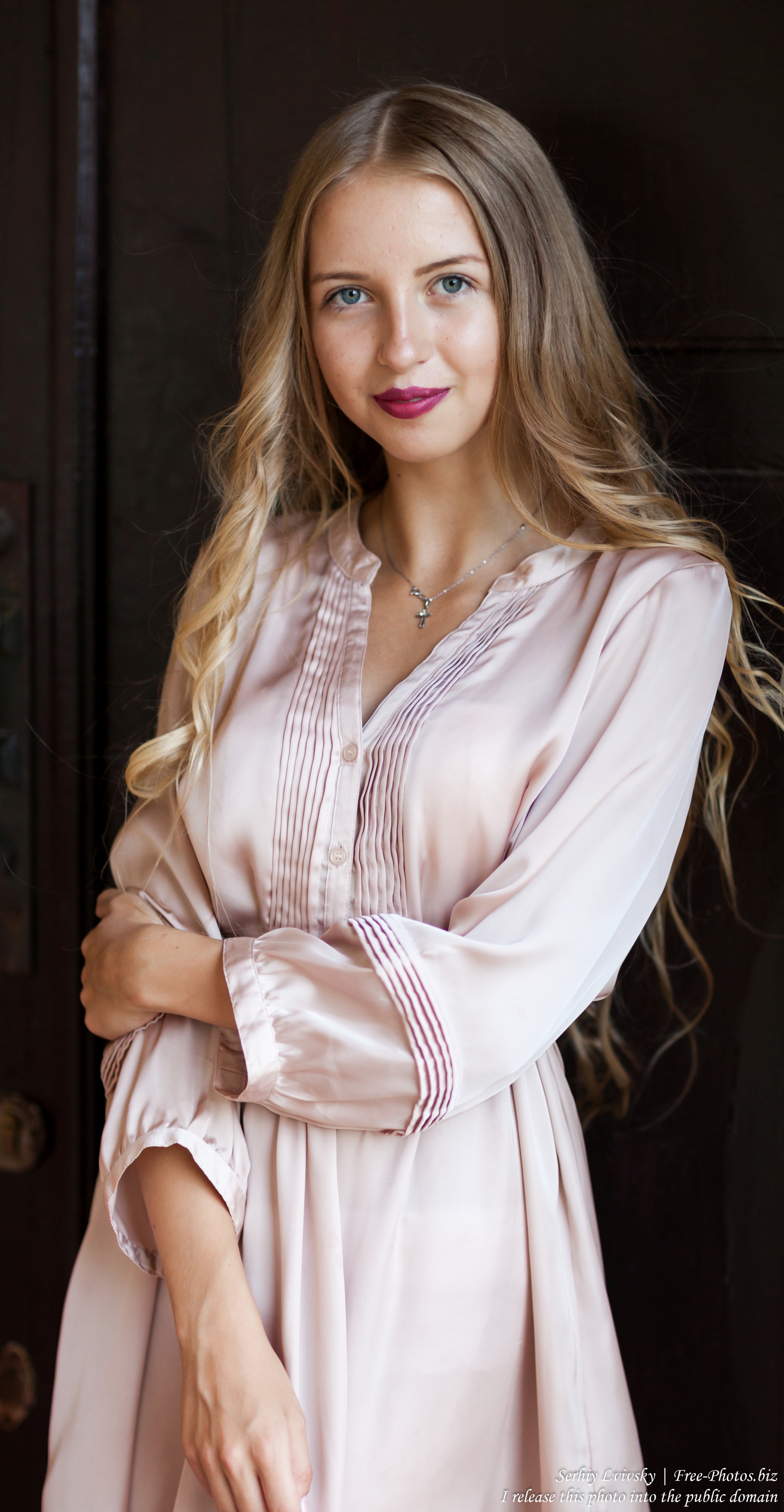 ania_a_14-year-old_natural_blonde_girl_photographed_by_serhiy_lvivsky_in_august_2017_23