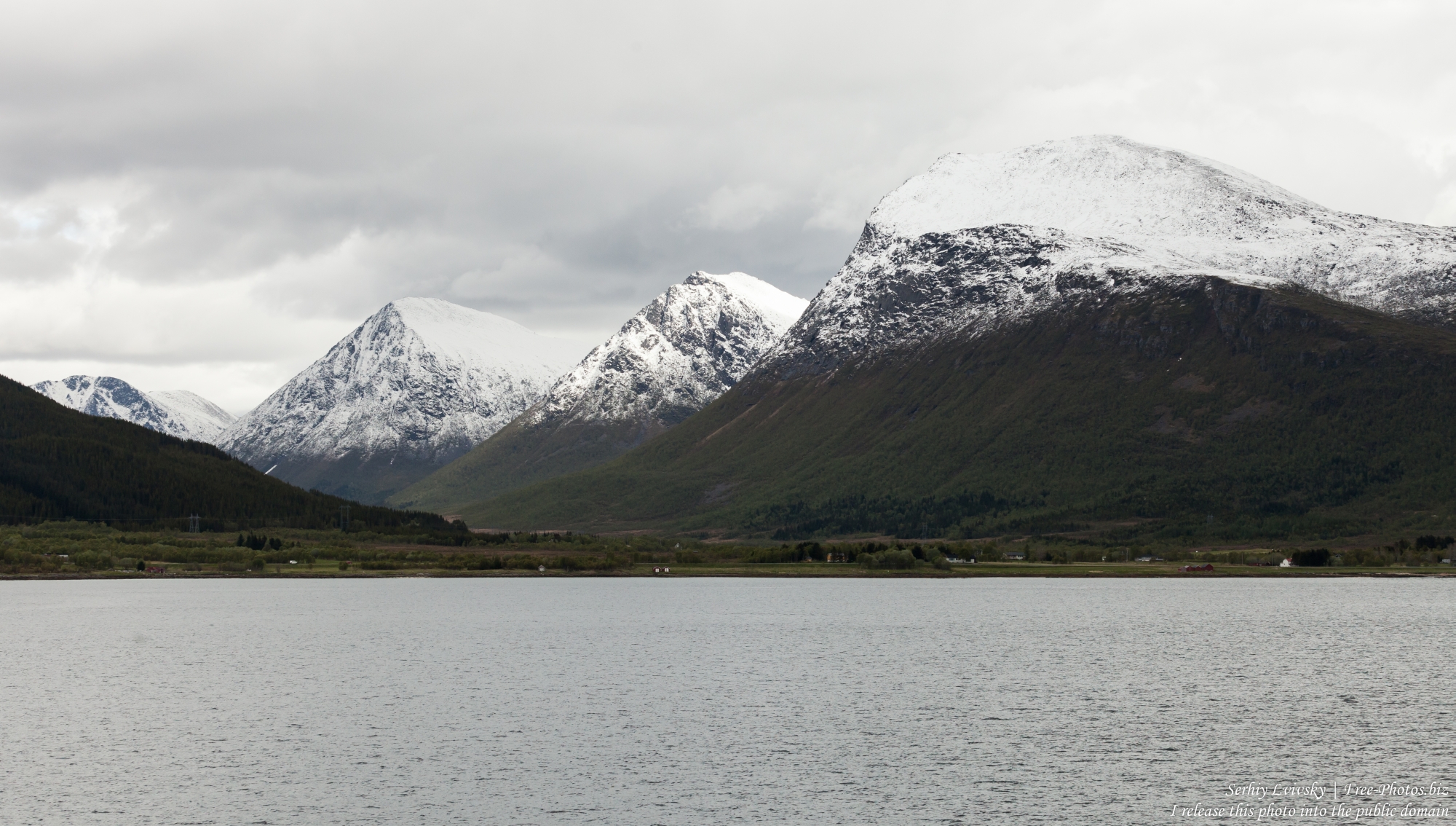 way_from_sortland_to_stokmarknes_norway_photographed_in_june_2018_by_serhiy_lvivsky_02