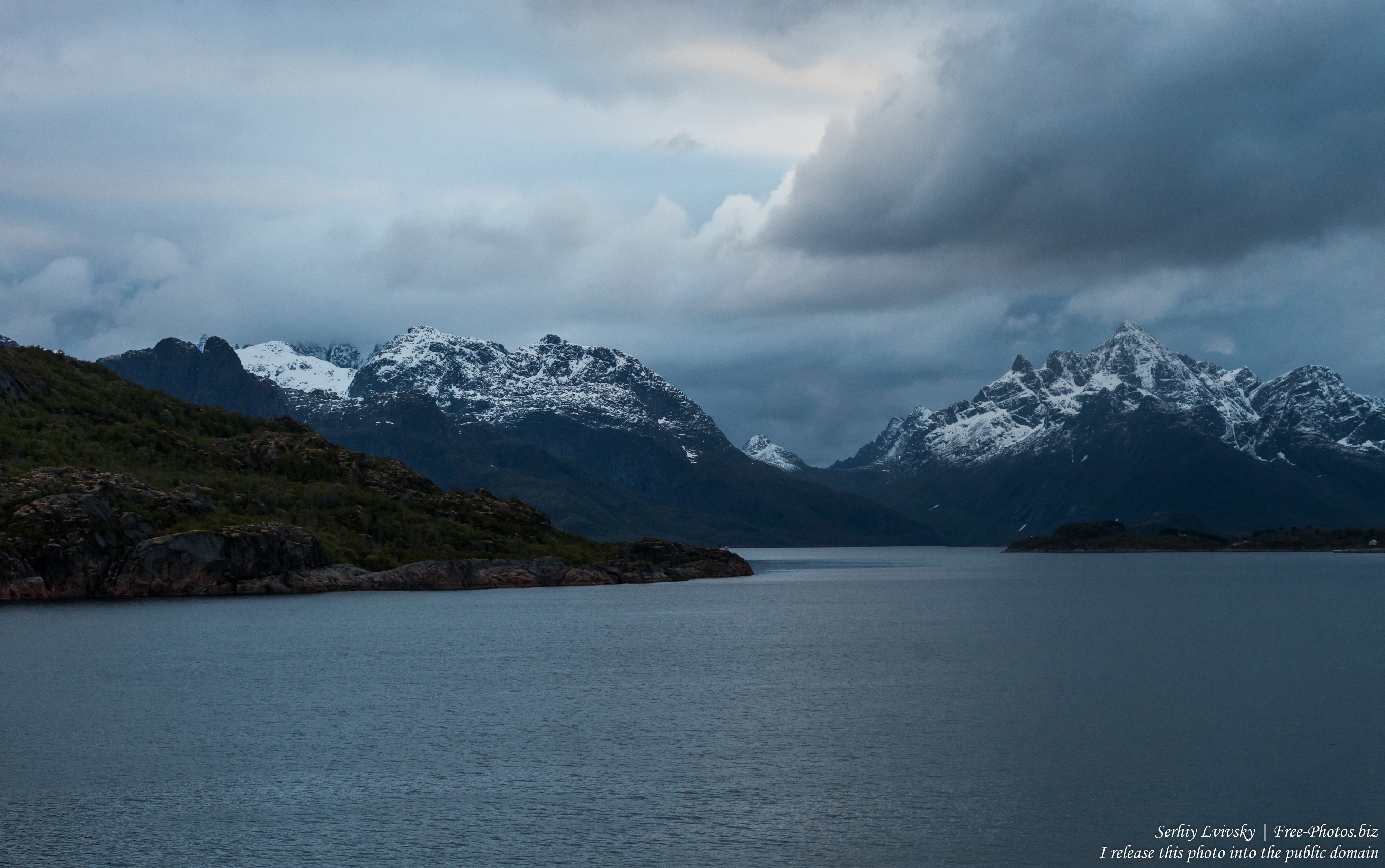 way_from_svolvaer_to_trollfjord_norway_photographed_in_june_2018_by_serhiy_lvivsky_05
