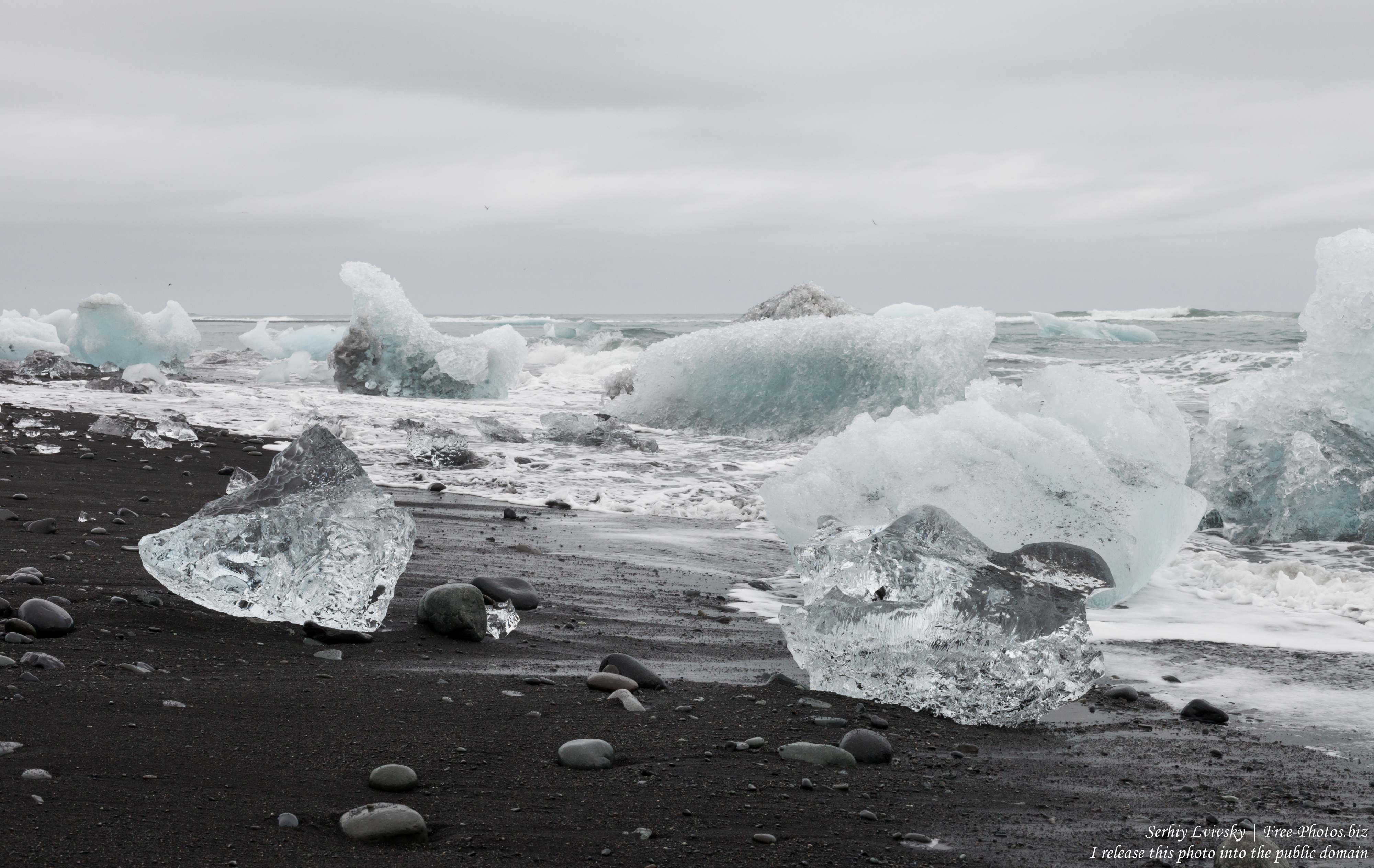 diamond_beach_iceland_in_may_2019_photographed_by_serhiy_lvivsky_03