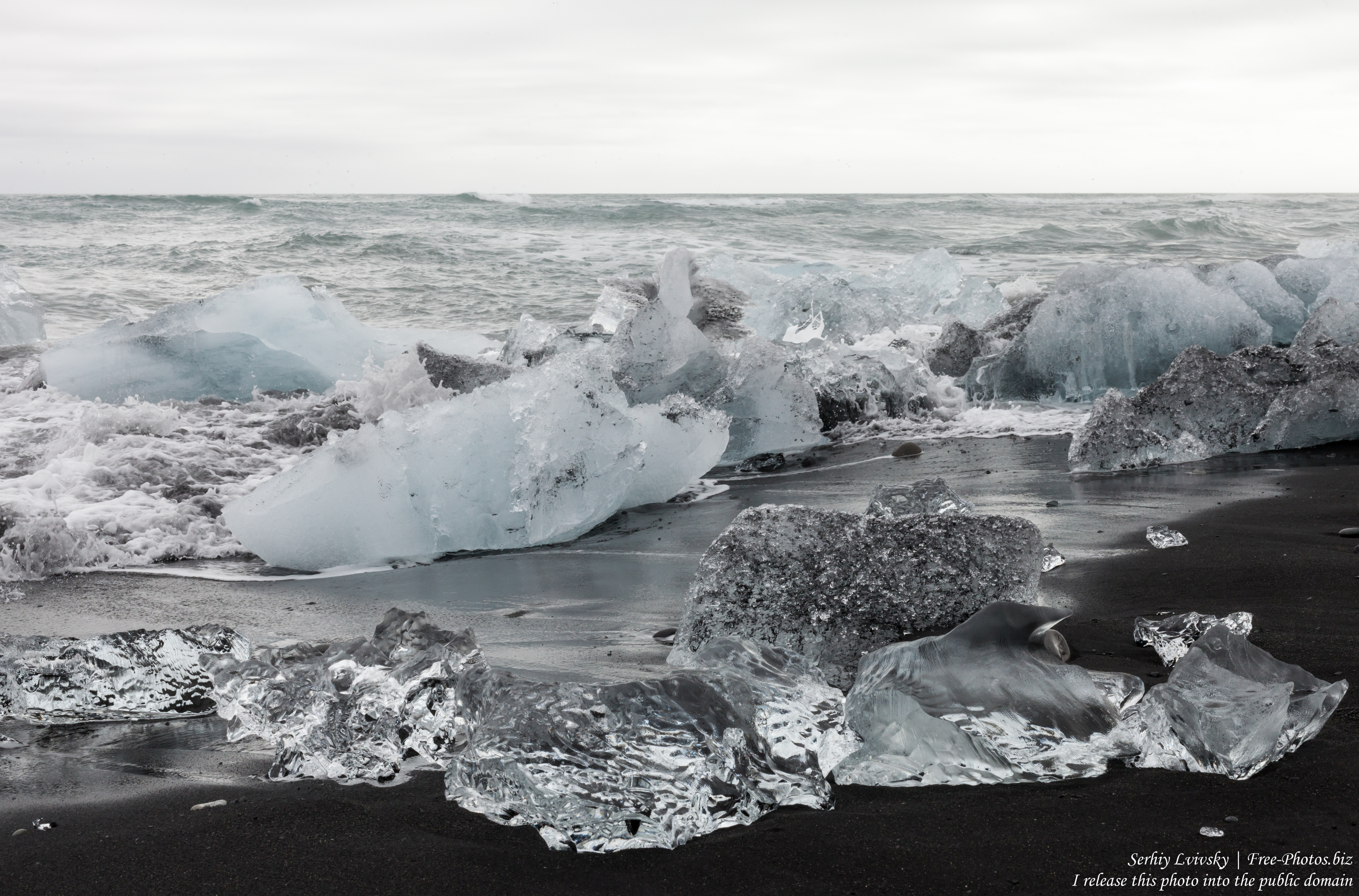 diamond_beach_iceland_in_may_2019_photographed_by_serhiy_lvivsky_14