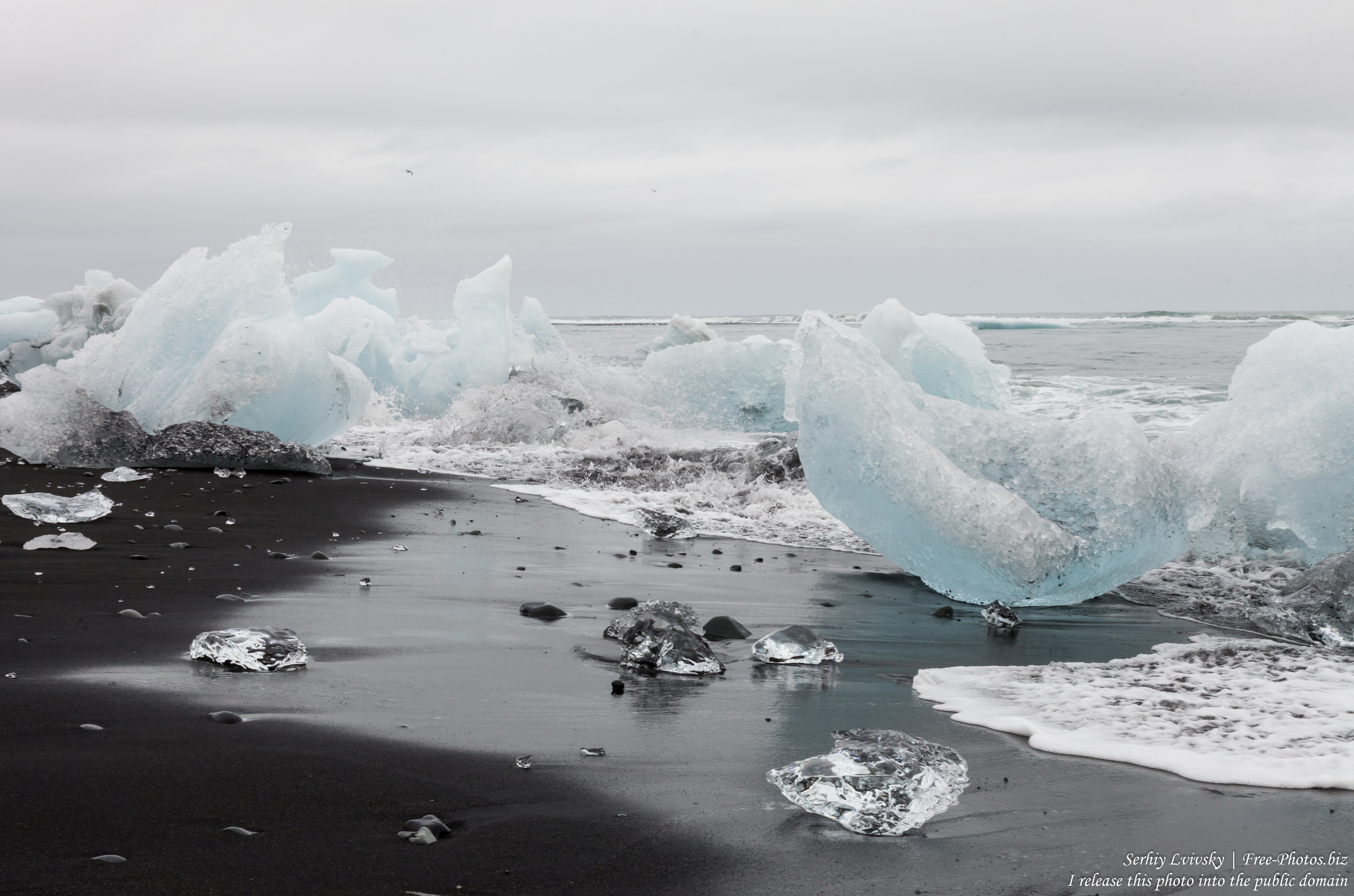 diamond_beach_iceland_in_may_2019_photographed_by_serhiy_lvivsky_17
