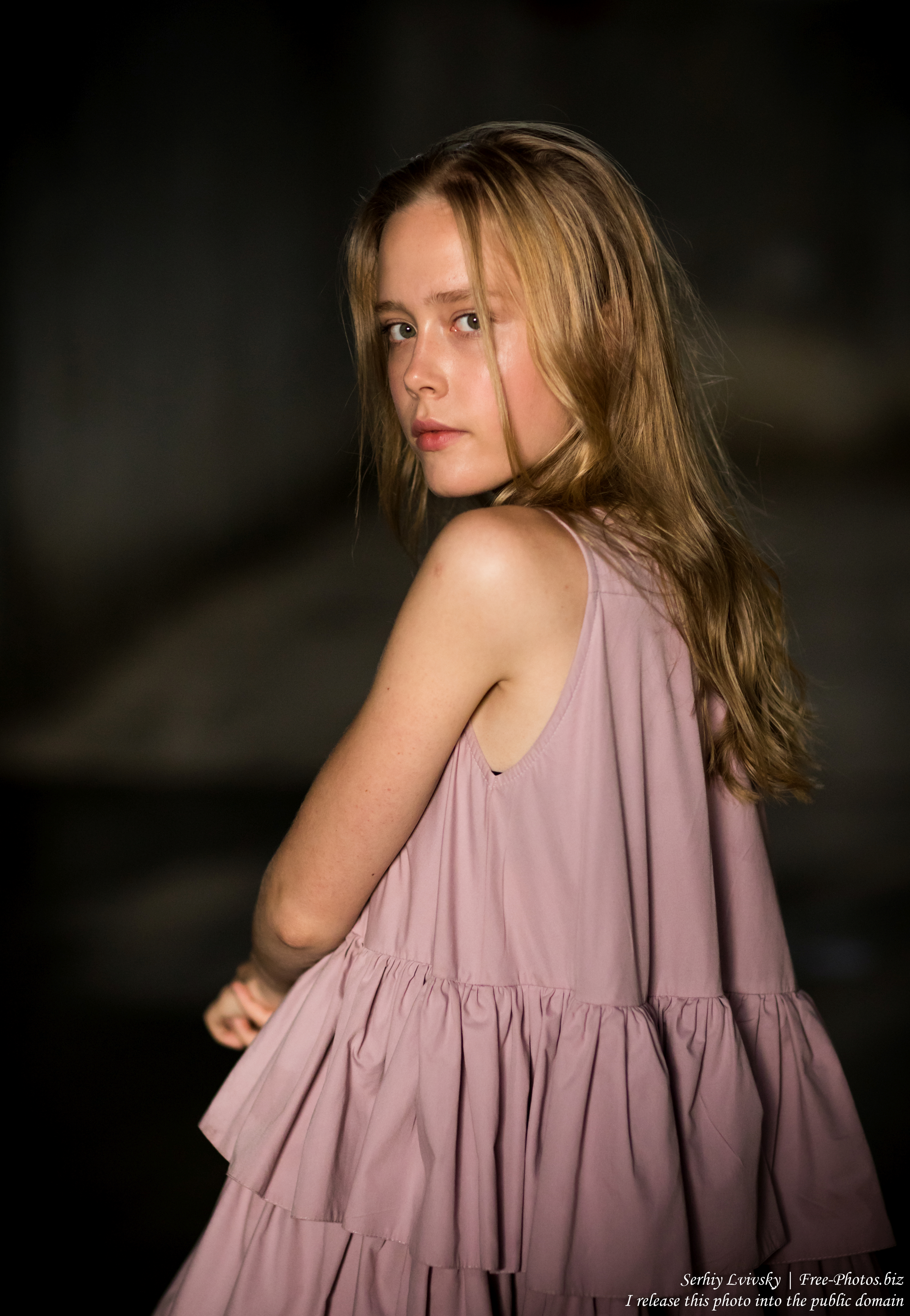 ania_an_18-year-old_natural_blonde_girl_photographed_in_june_2019_by_serhiy_lvivsky_13