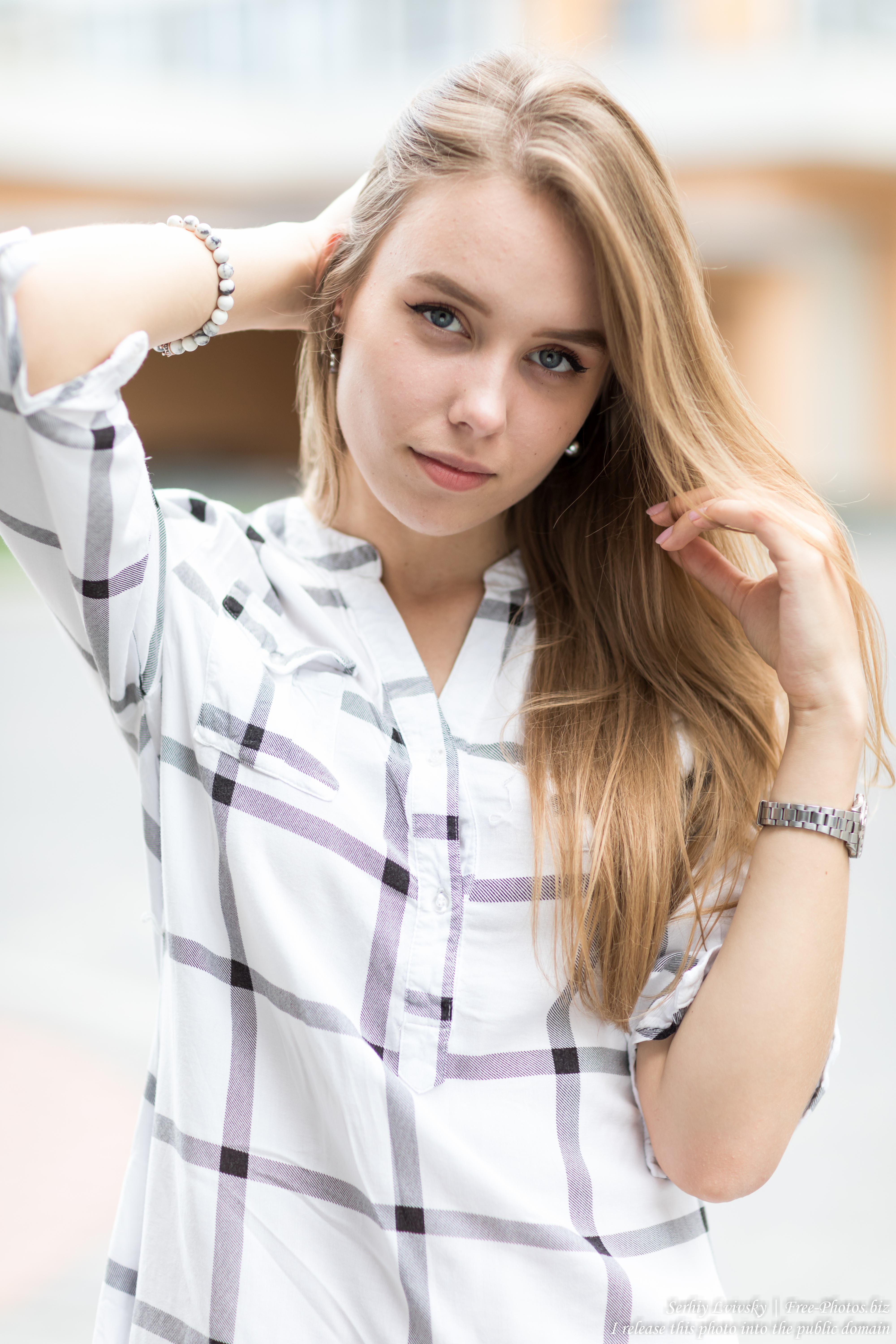 sasha_a_19-year-old_natural_blonde_girl_photographed_in_july_2019_by_serhiy_lvivsky_09