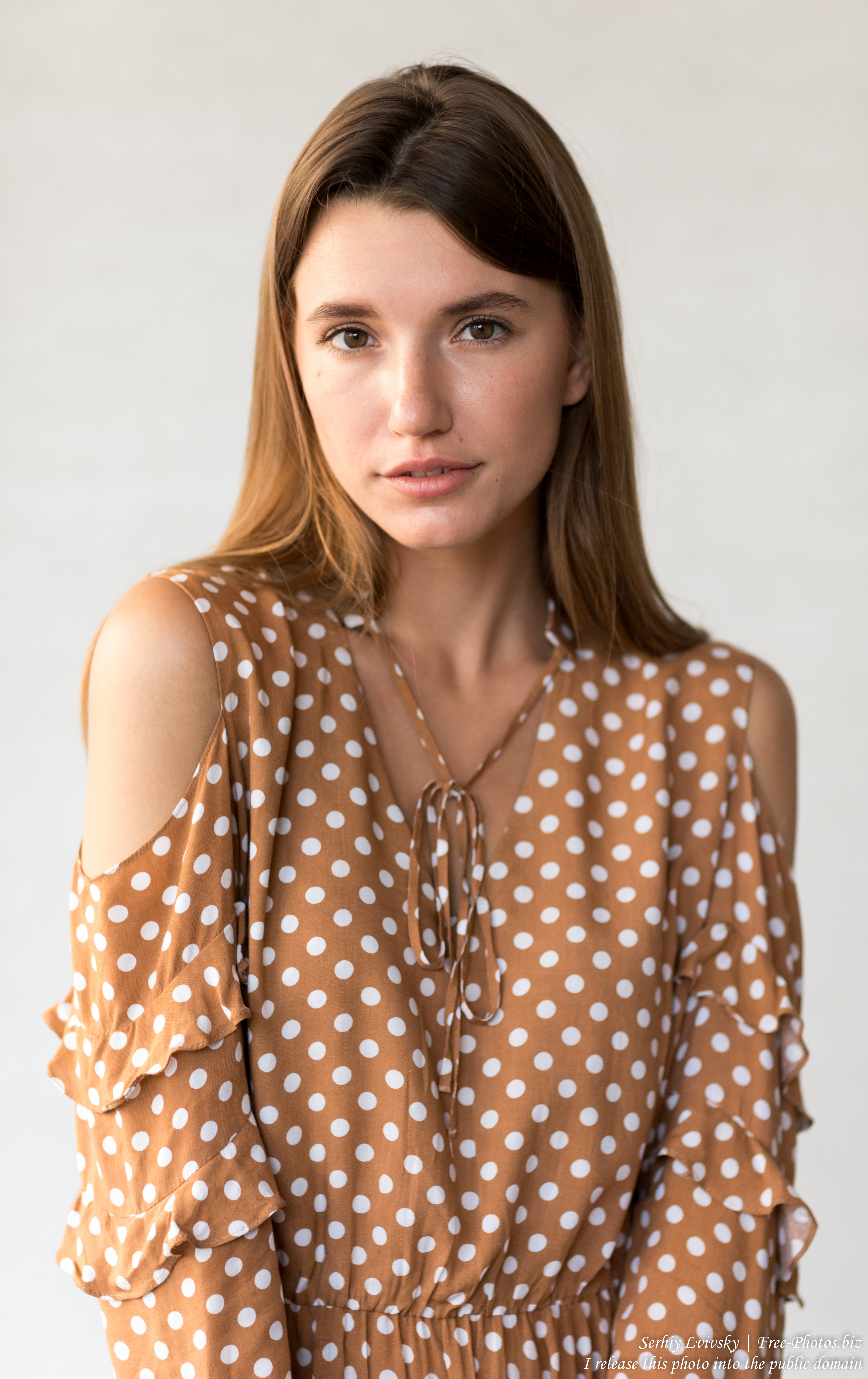 sophia_a_21-year-old_girl_photographed_in_august_2019_by_serhiy_lvivsky_01