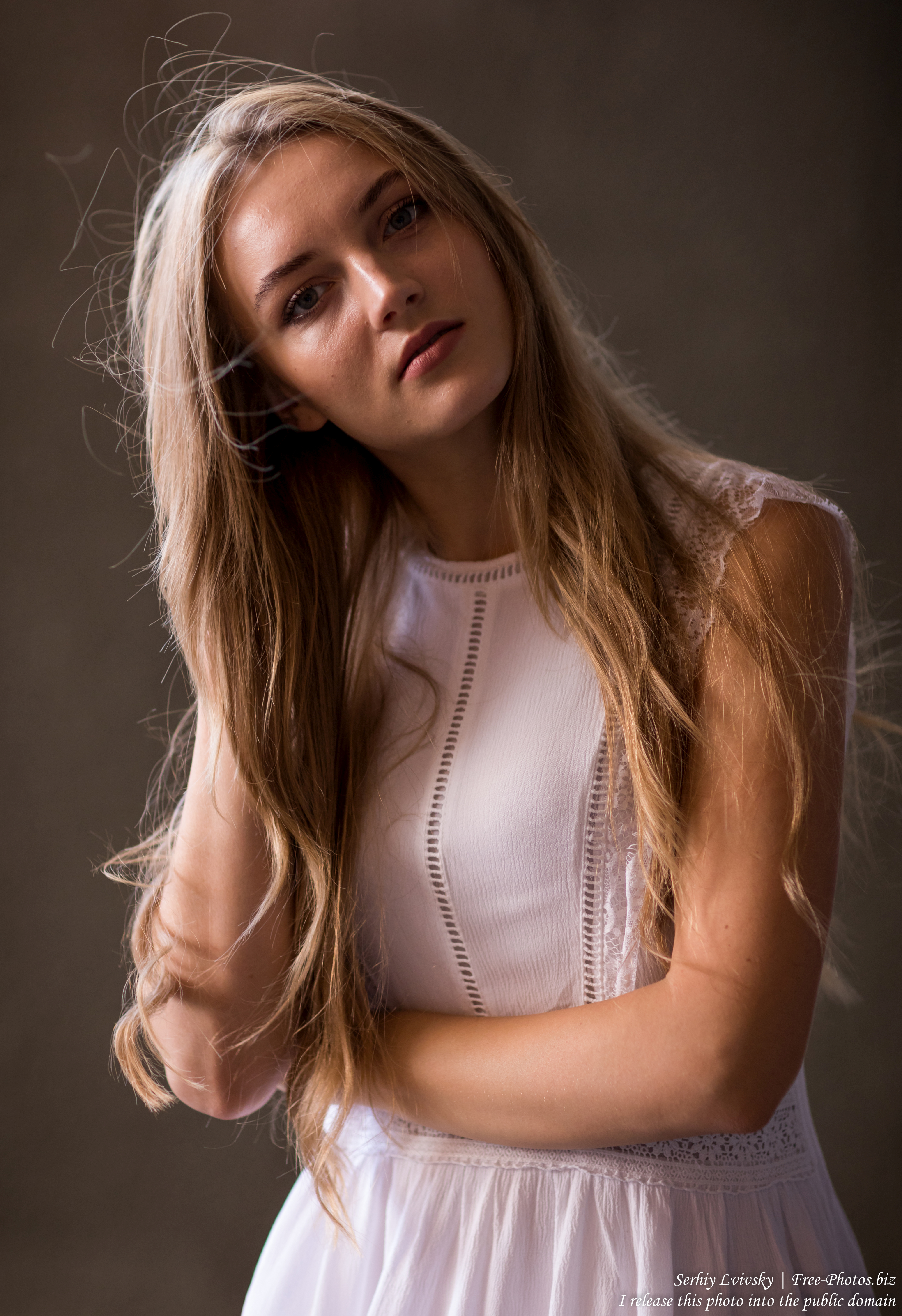 yaryna_a_21-year-old_natural_blonde_catholic_girl_photographed_in_august_2019_by_serhiy_lvivsky_15