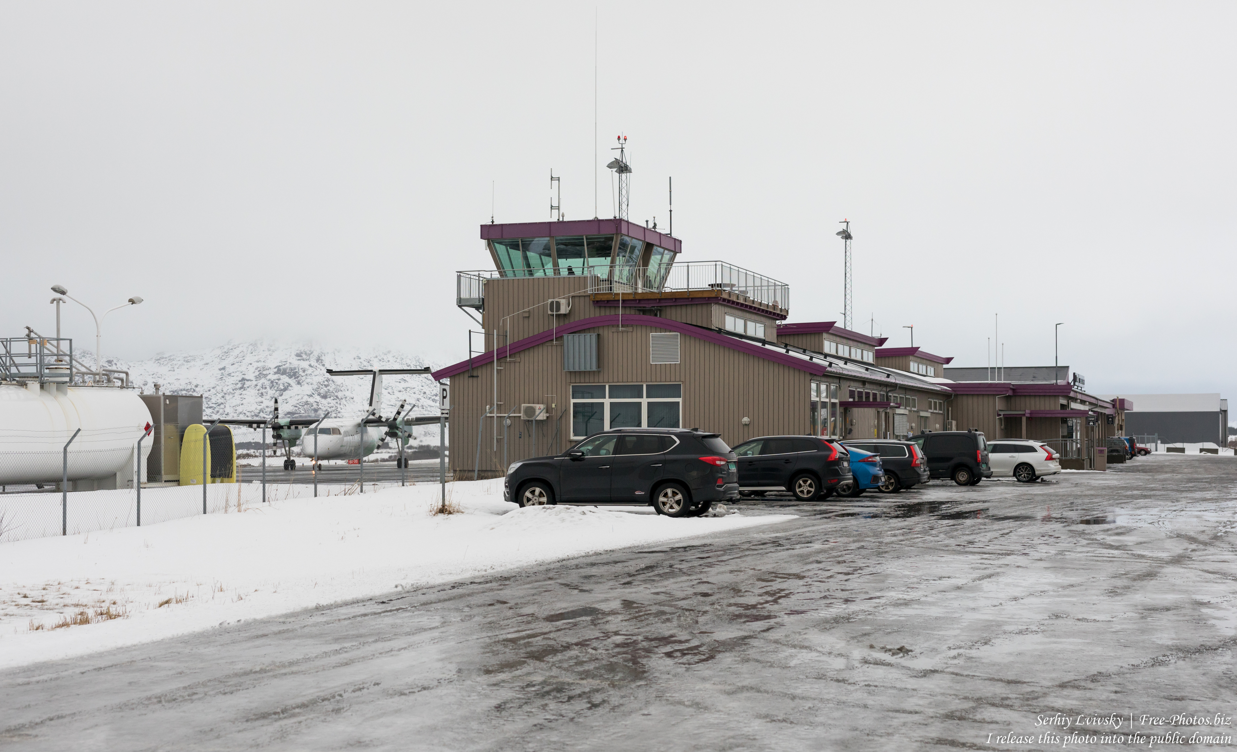 leknes_airport_norway_in_february_2020_by_serhiy_lvivsky_02