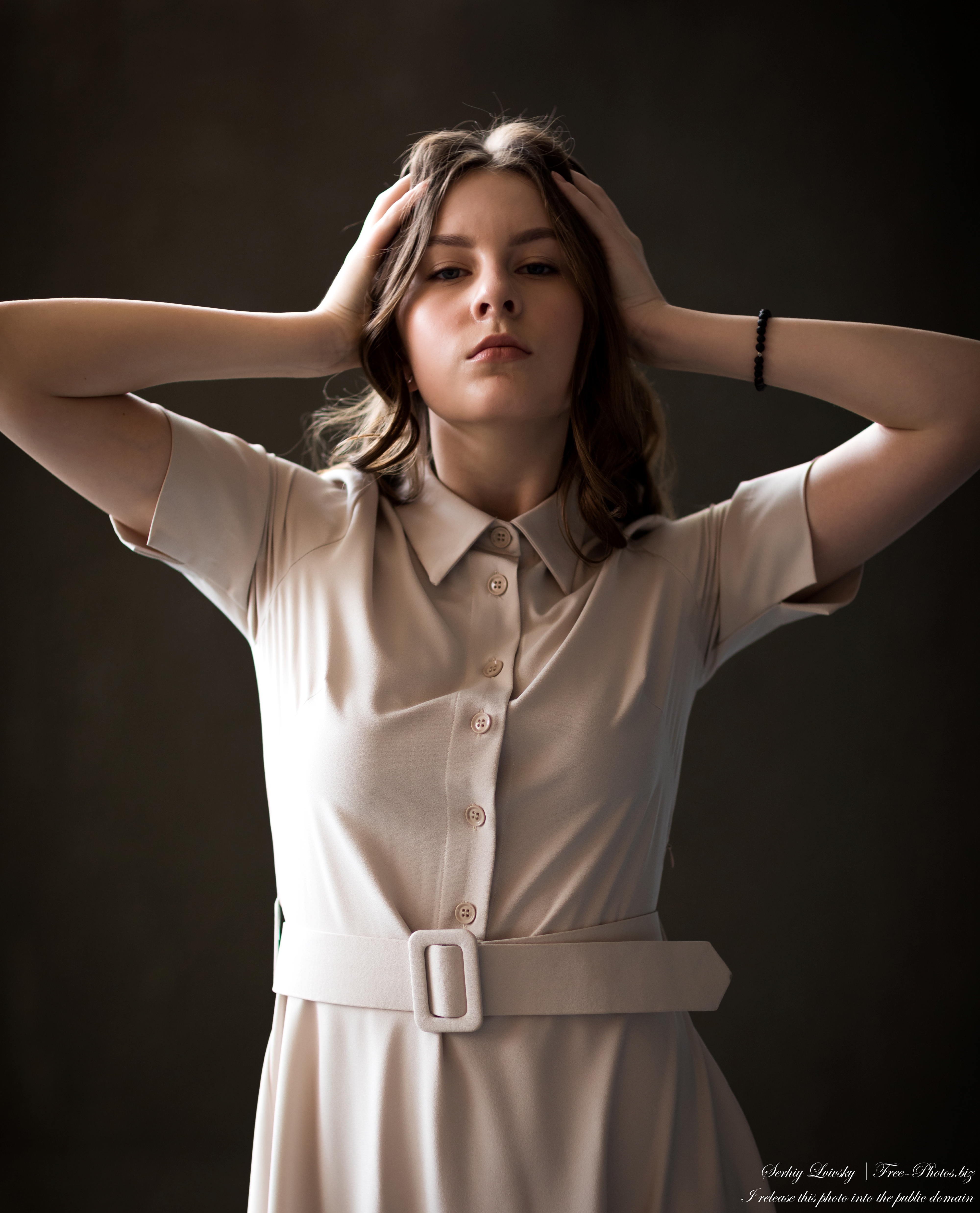 nastia_a_15-year-old_girl_photographed_in_june_2020_by_serhiy_lvivsky_09