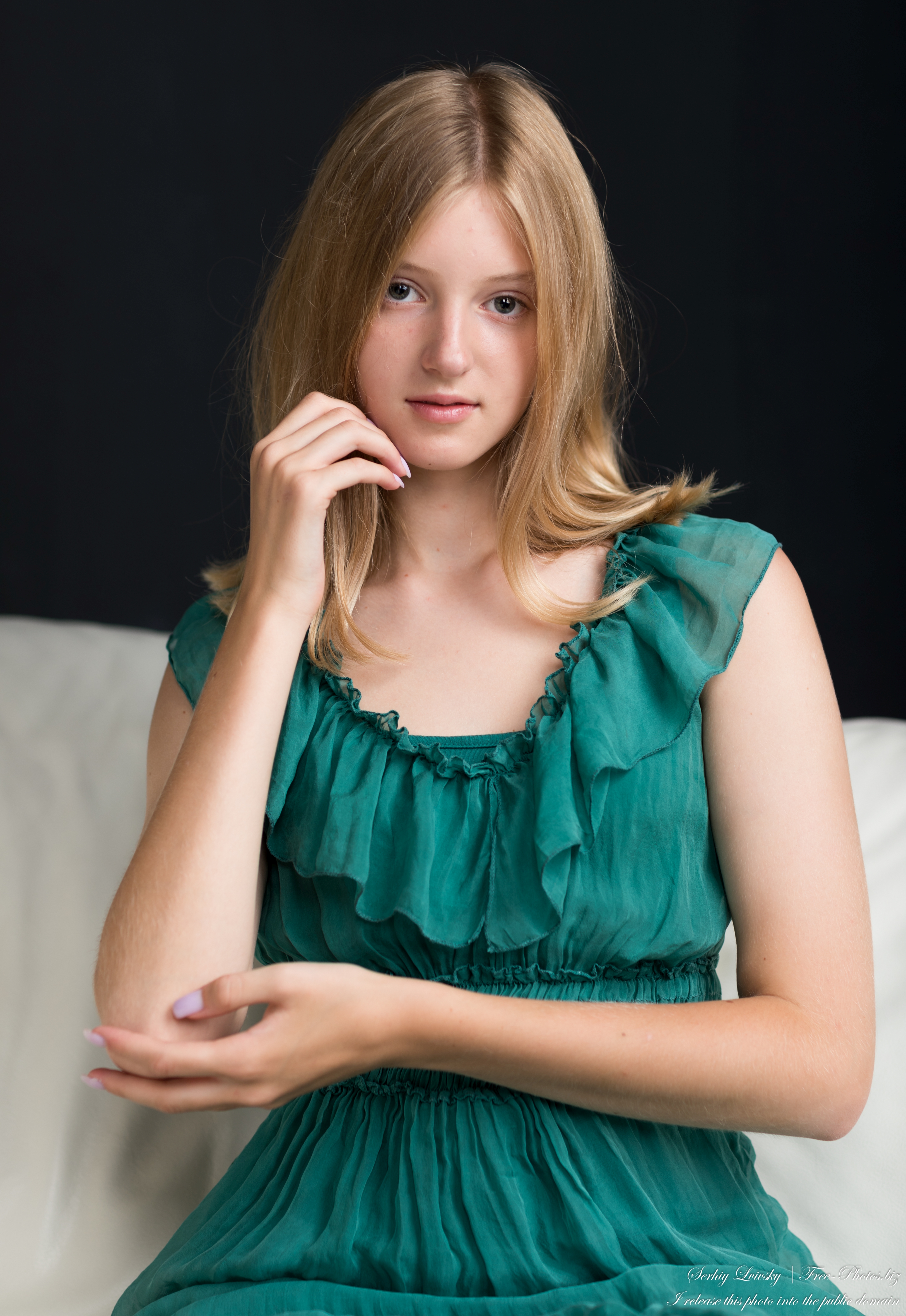 martha_a_13-year-old_natural_blonde_girl_aug_2023_by_serhiy_lvivsky_18
