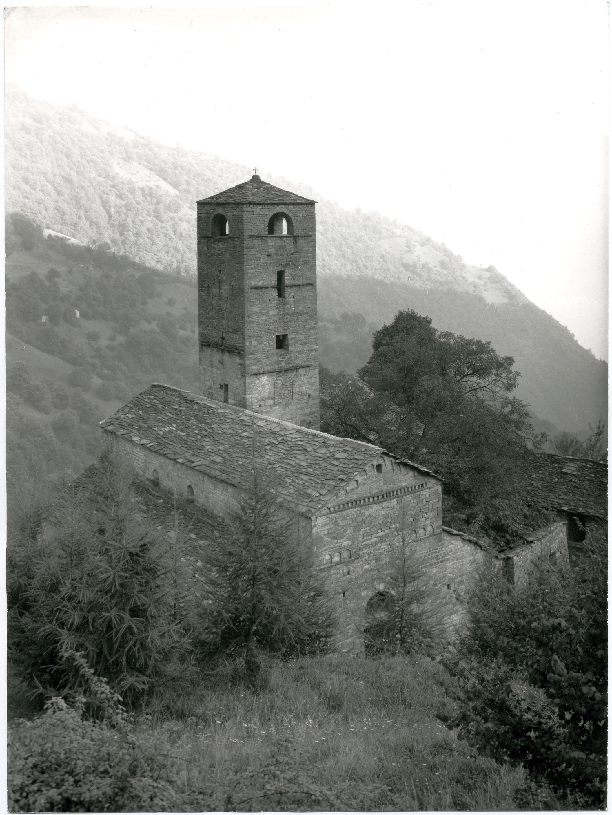 083 Ossuccio - Chiesa di S. benedetto in Val Perlana